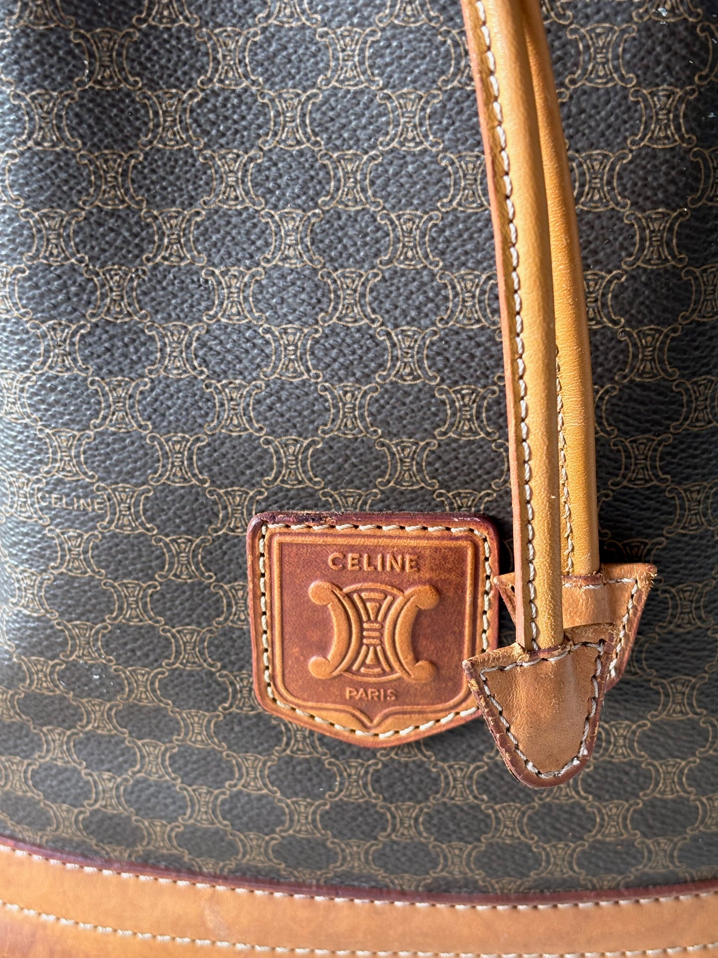 CÉLINE Sac Seau Triomphe