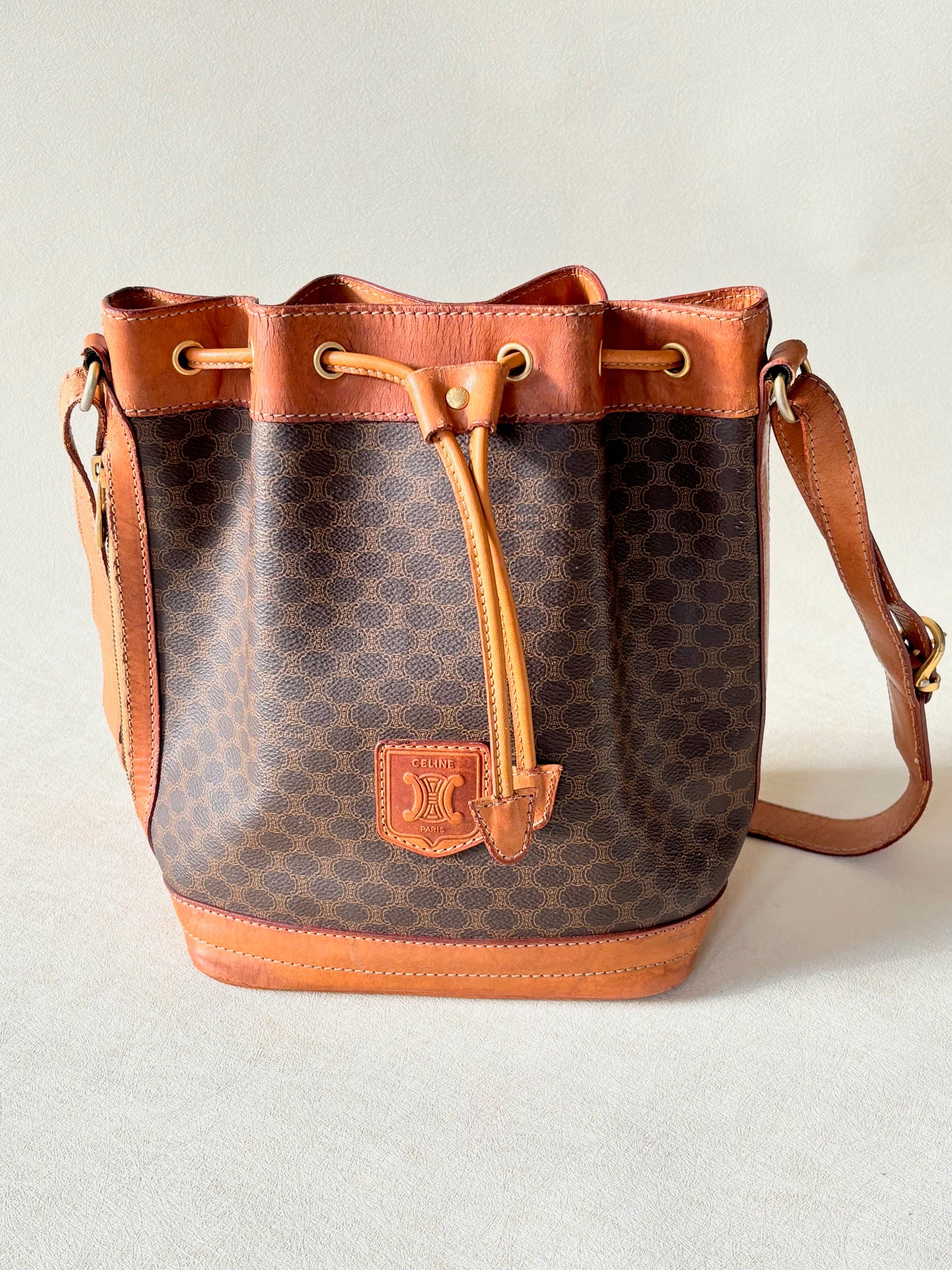CÉLINE Sac Seau Triomphe