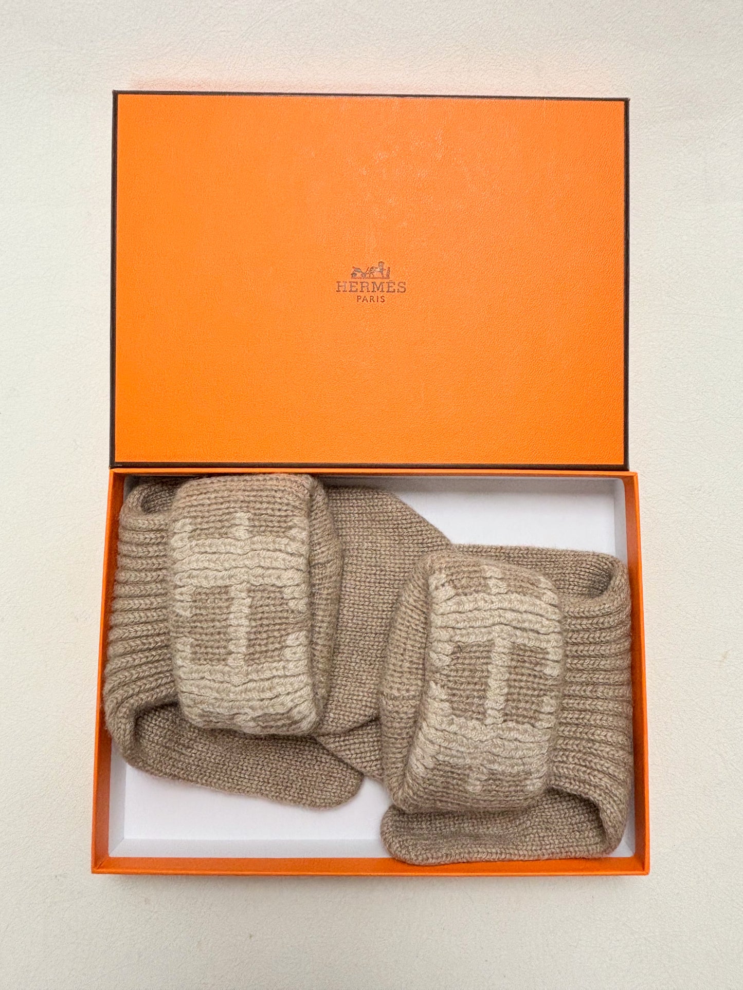 HERMÈS Gants en cachemire