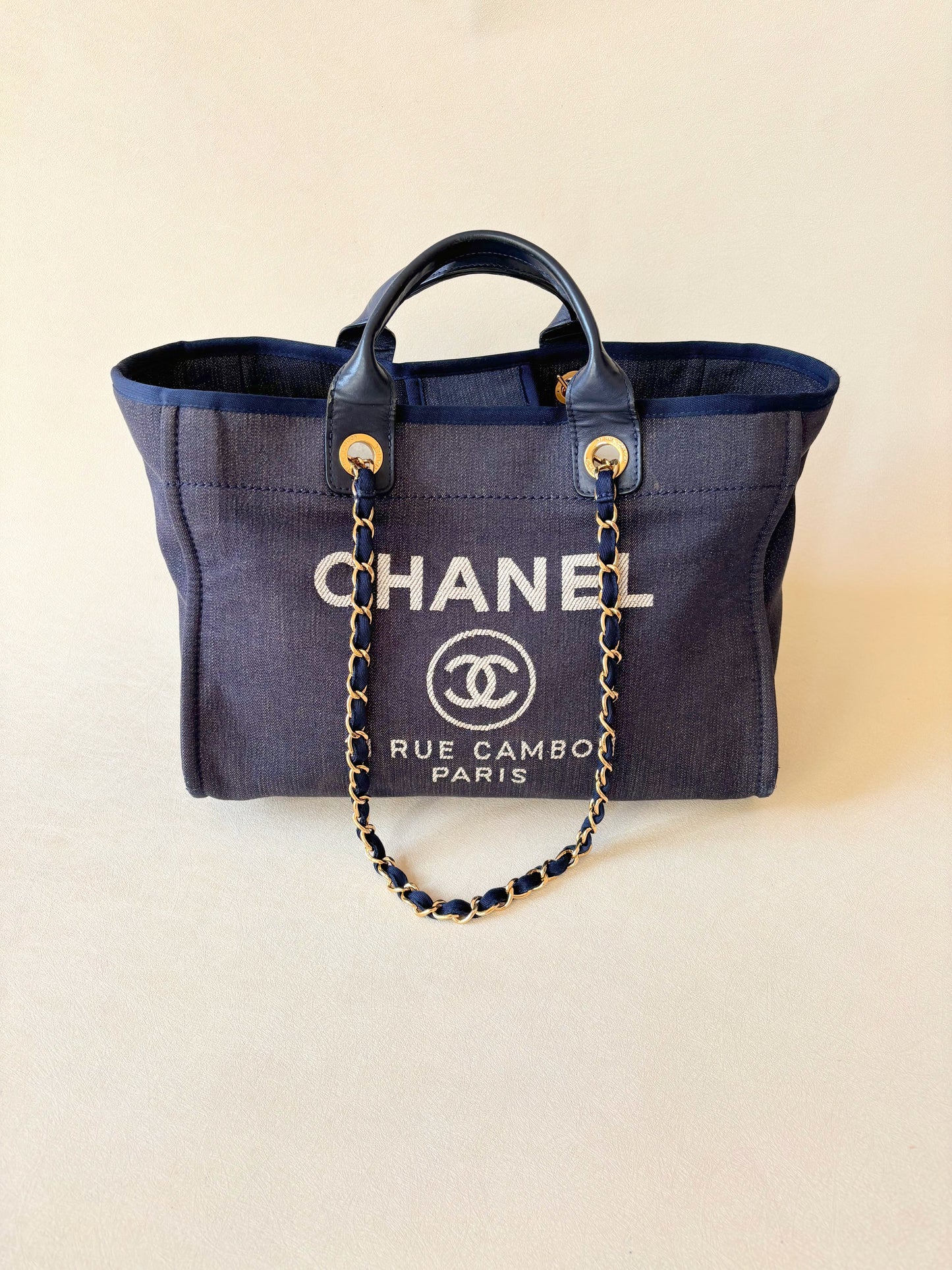 CHANEL Cabas Deauville Denim