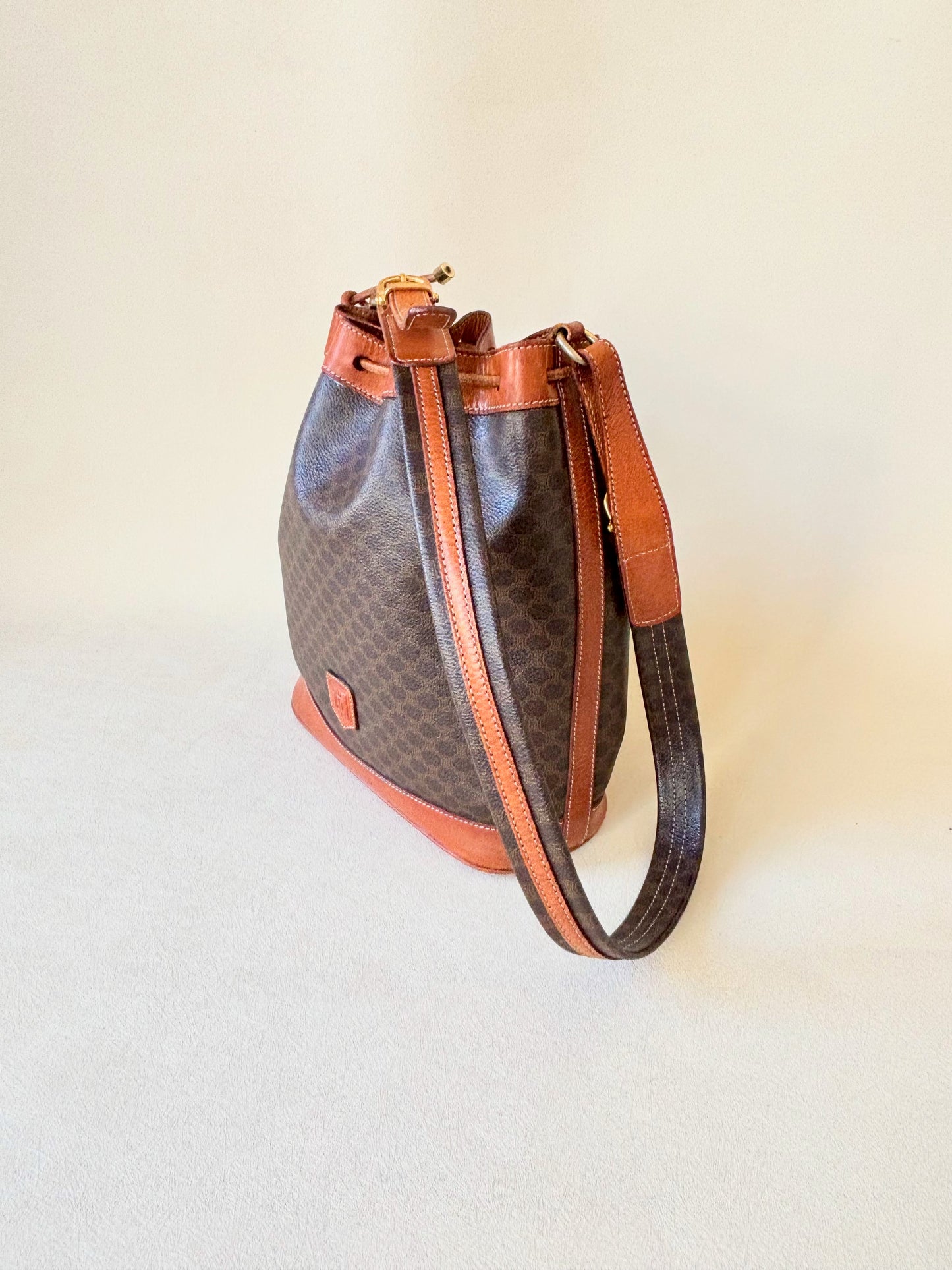 CÉLINE Sac Seau Triomphe