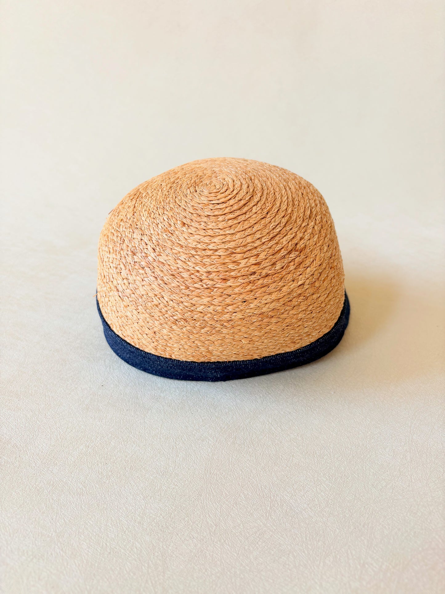 HERMÈS Casquette Raphia et denim