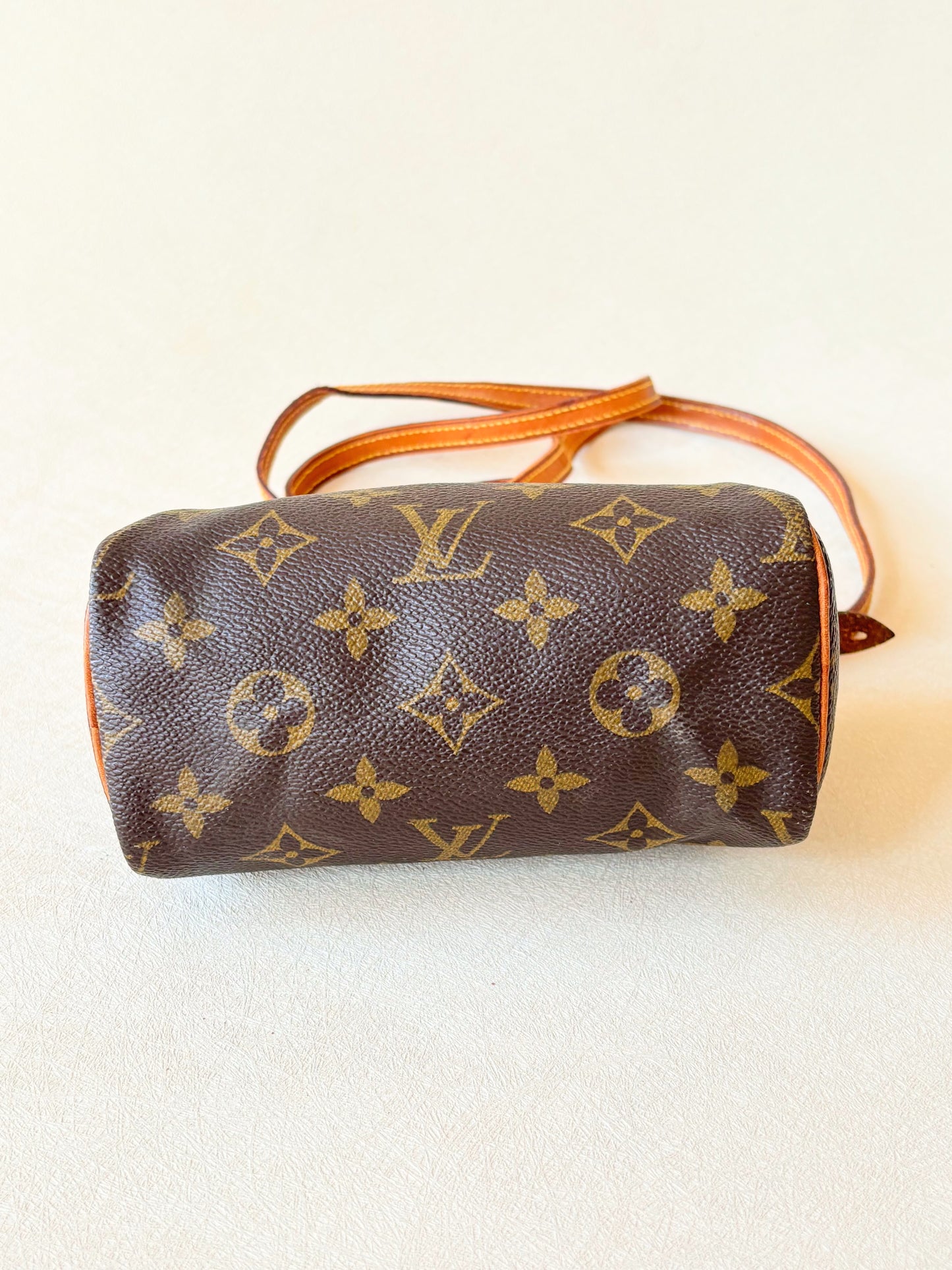 LOUIS VUITTON Sac Nano Speedy