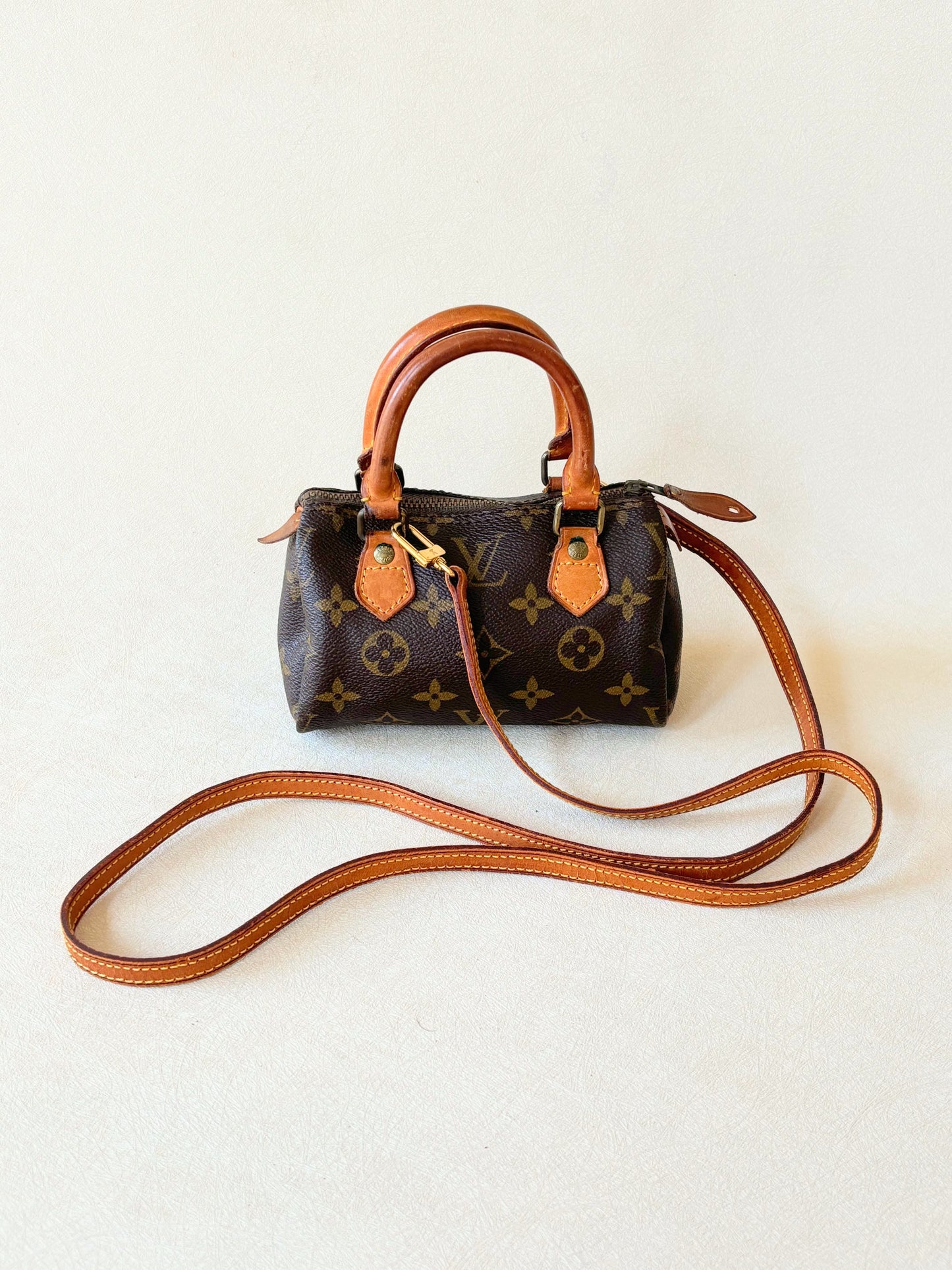 LOUIS VUITTON Sac Nano Speedy
