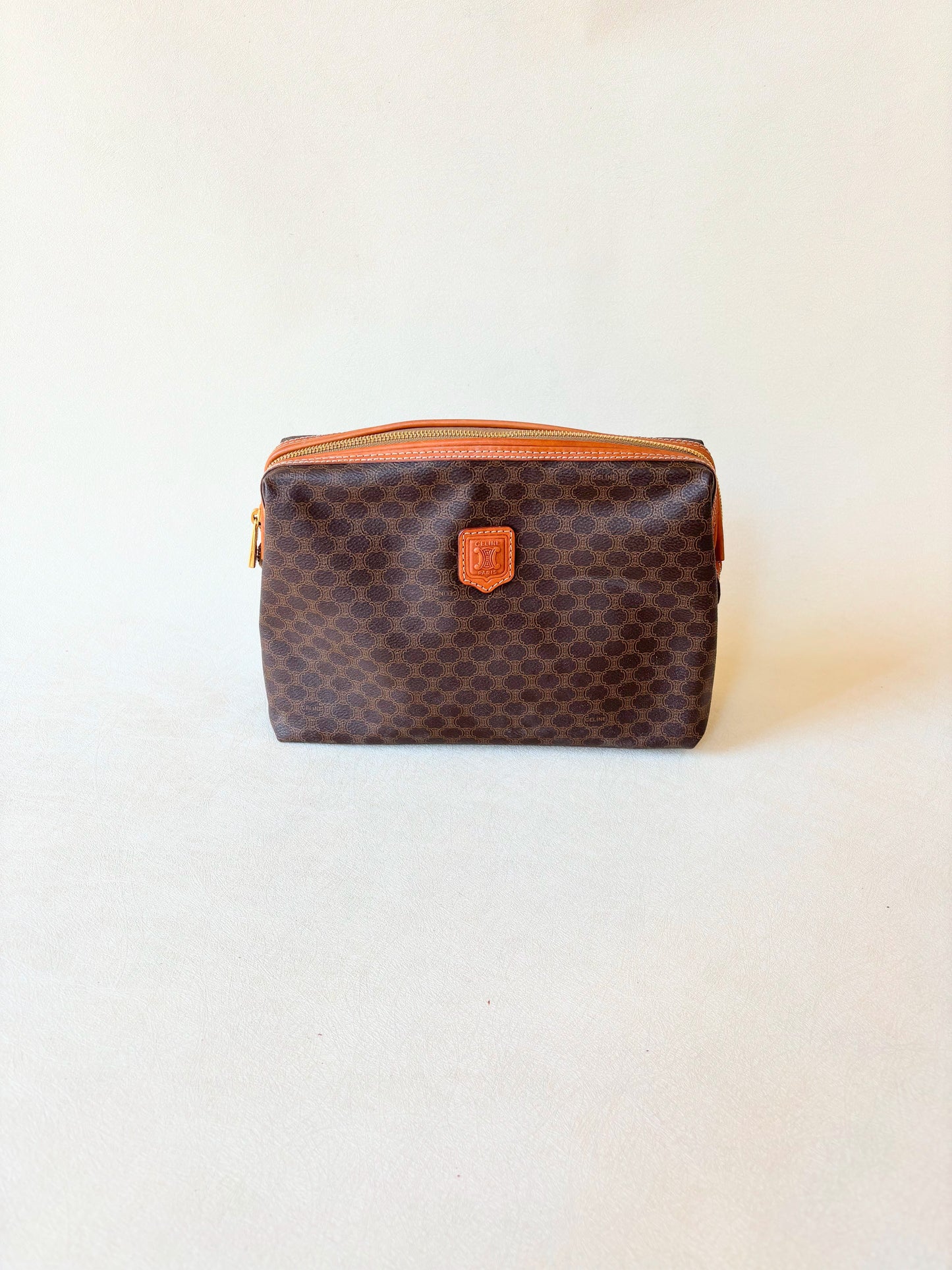 CÉLINE Pochette Triomphe