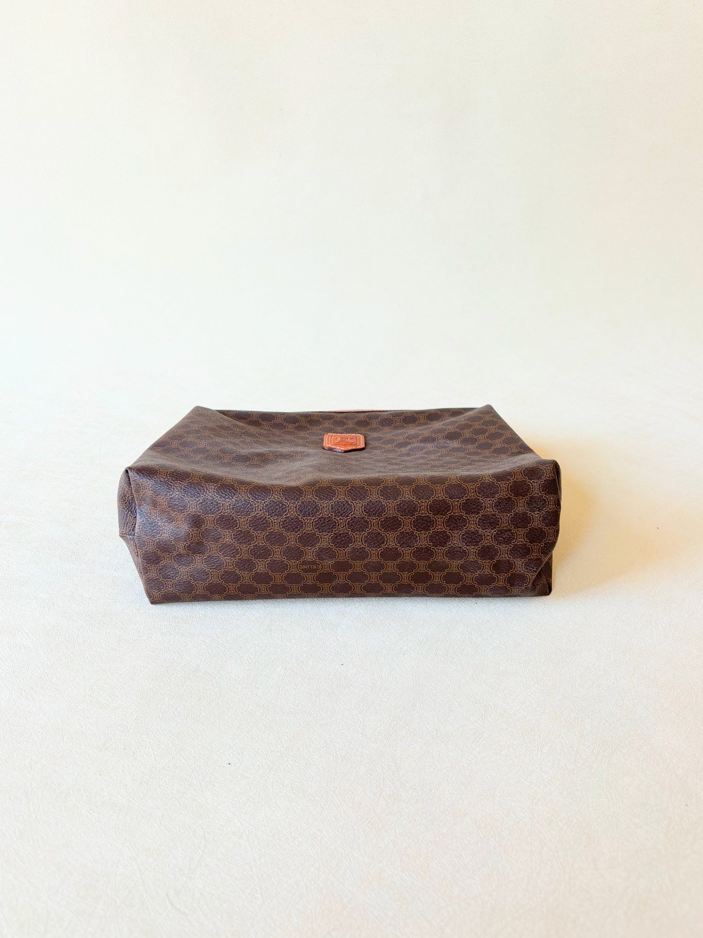 CÉLINE Pochette Triomphe