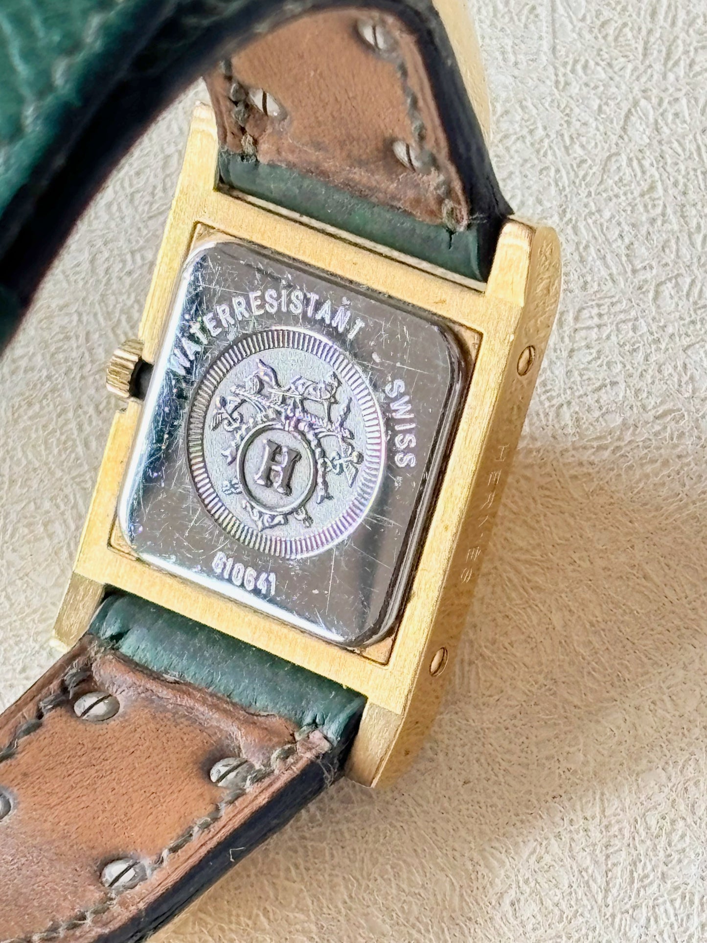 HERMÈS Montre Médor