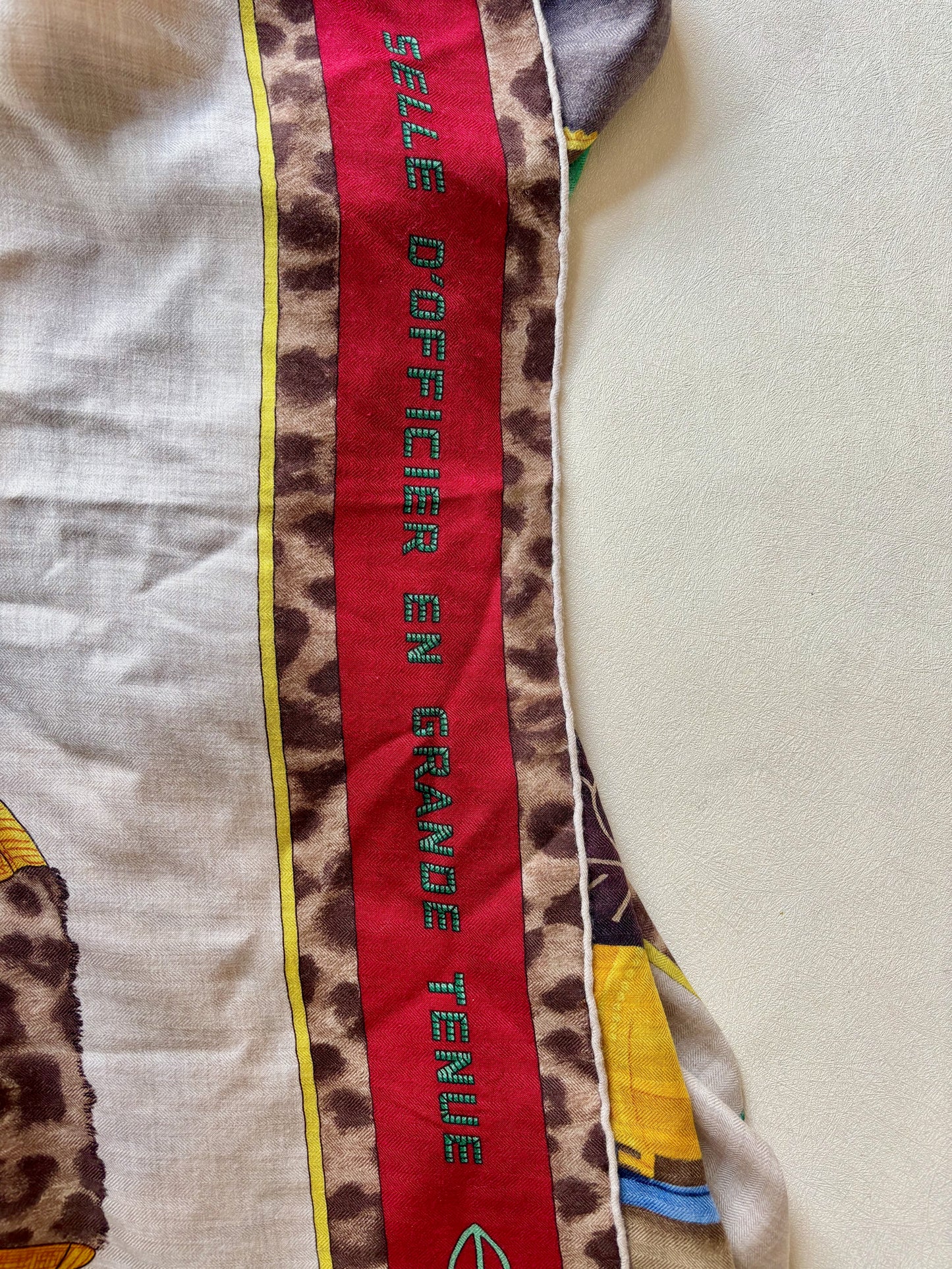 HERMÈS Châle 140