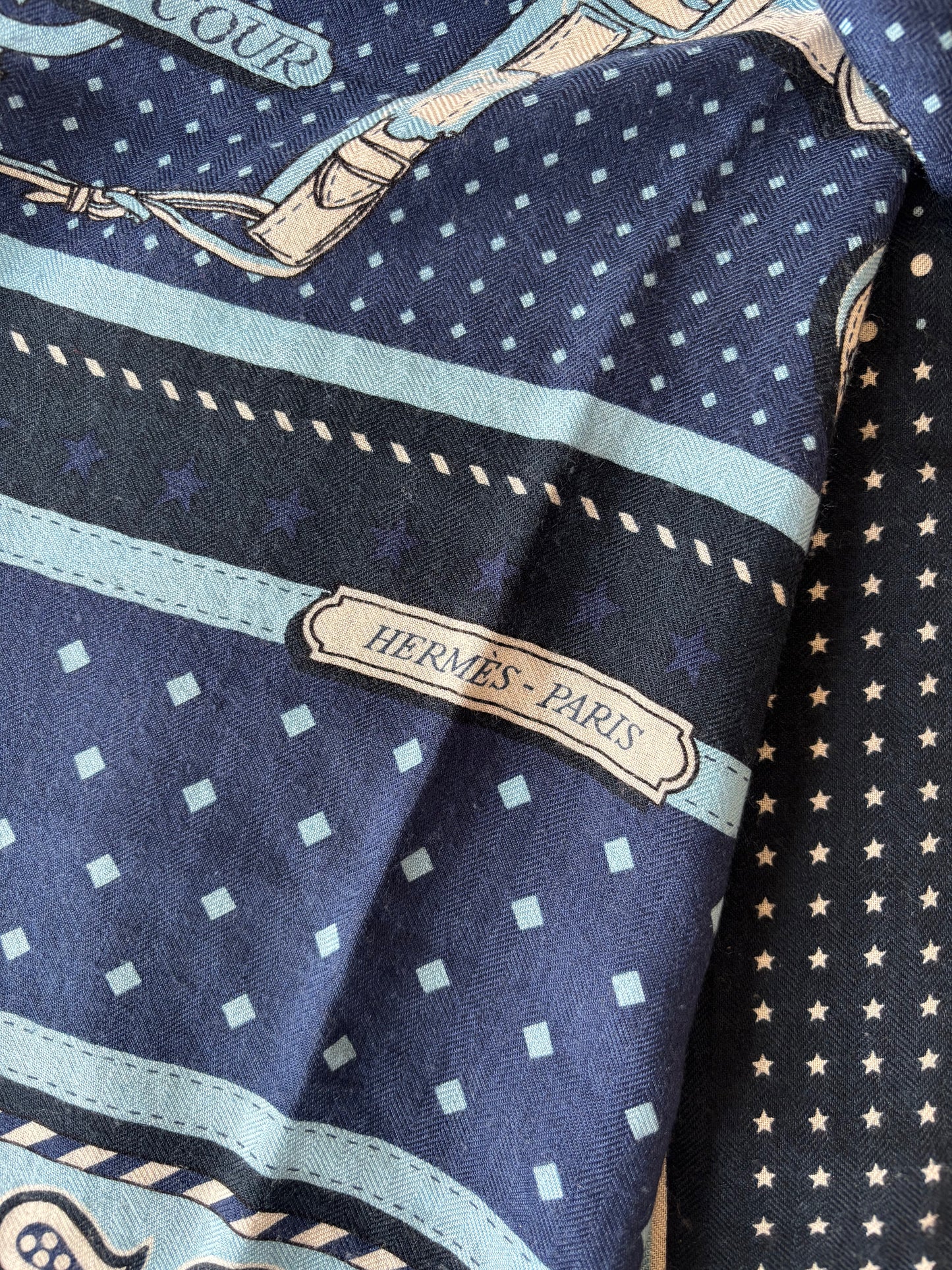 HERMÈS Châle Bandana 140