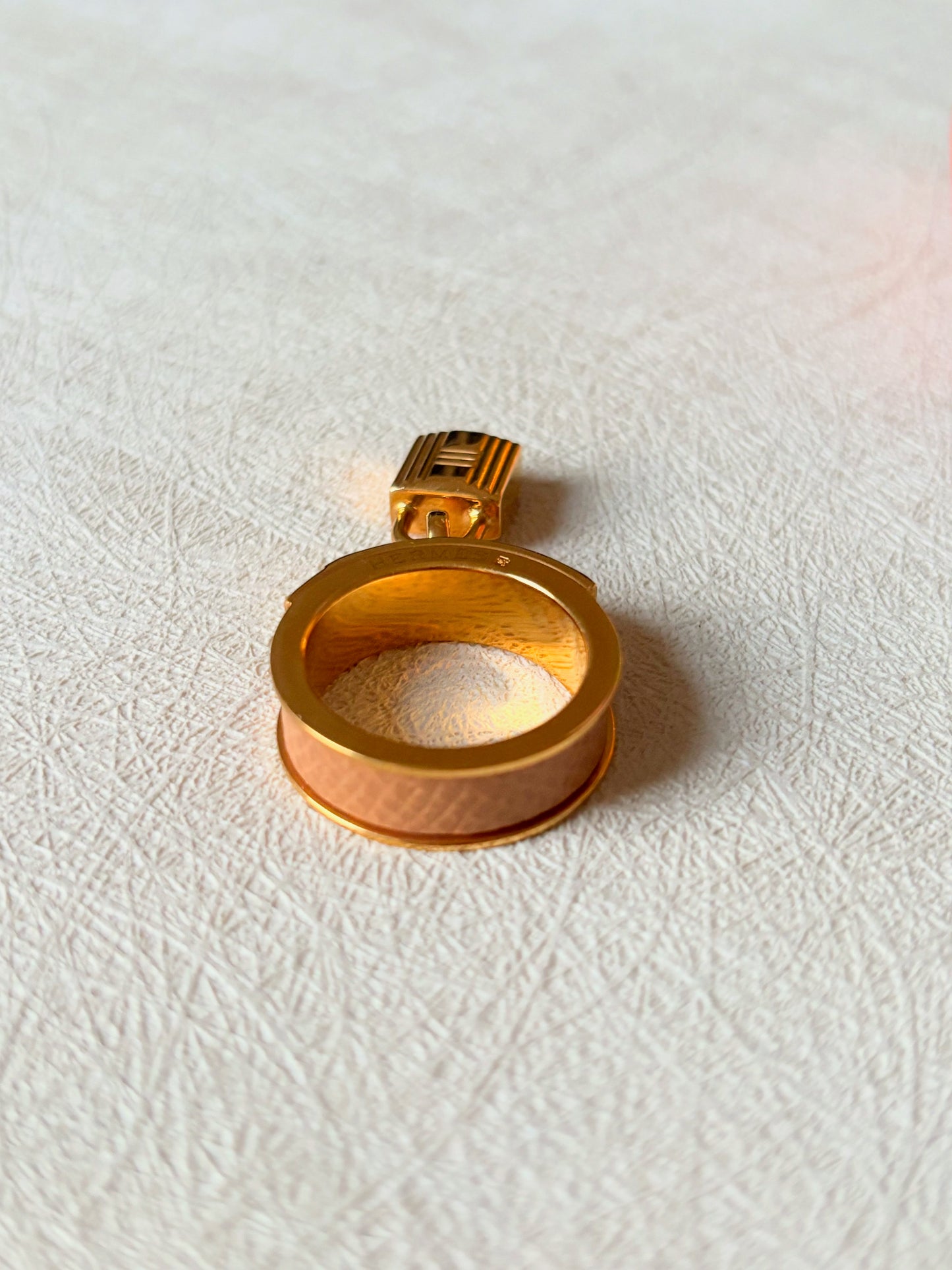 HERMÈS Anneau Kelly Cadenas