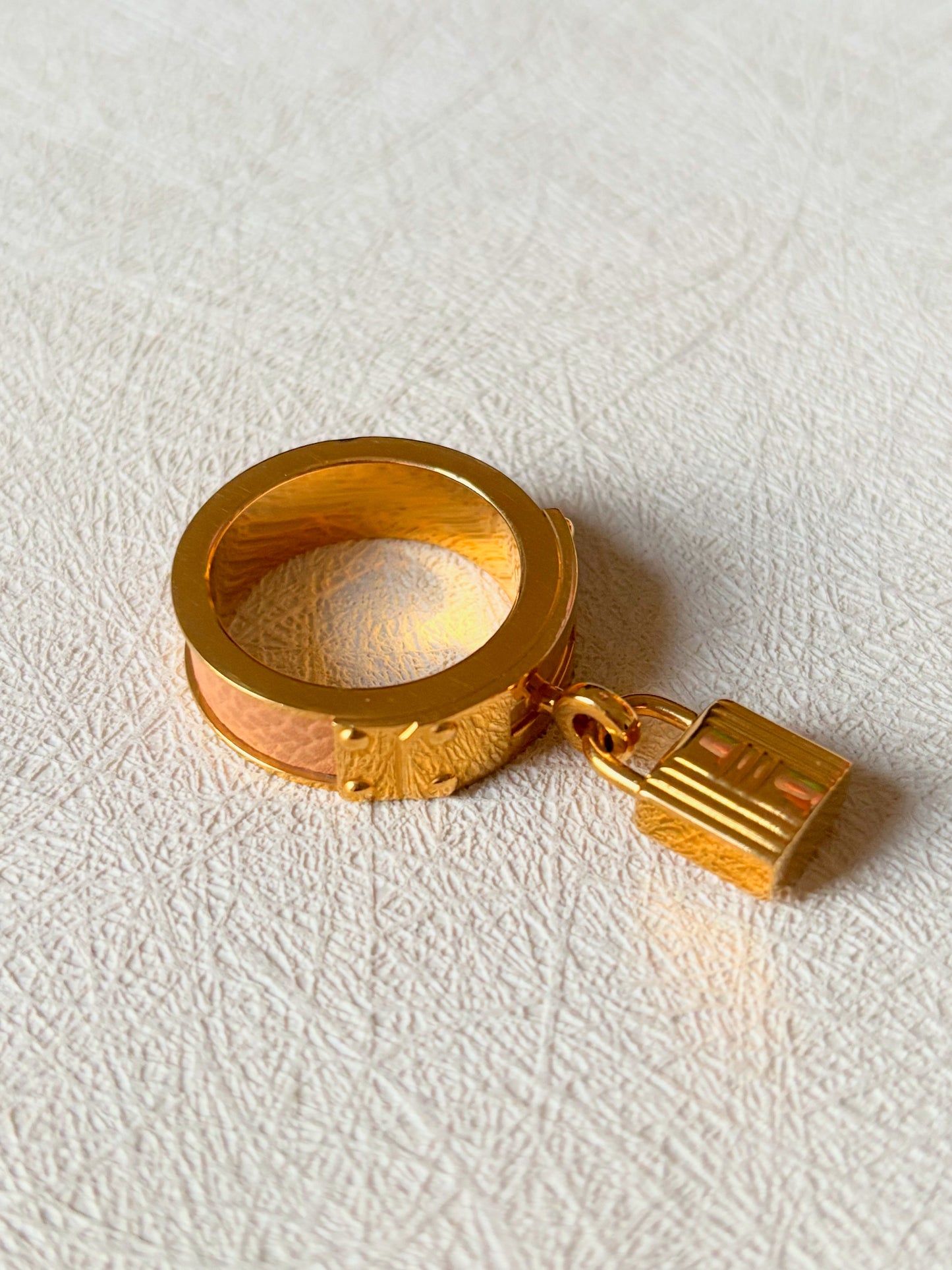 HERMÈS Anneau Kelly Cadenas