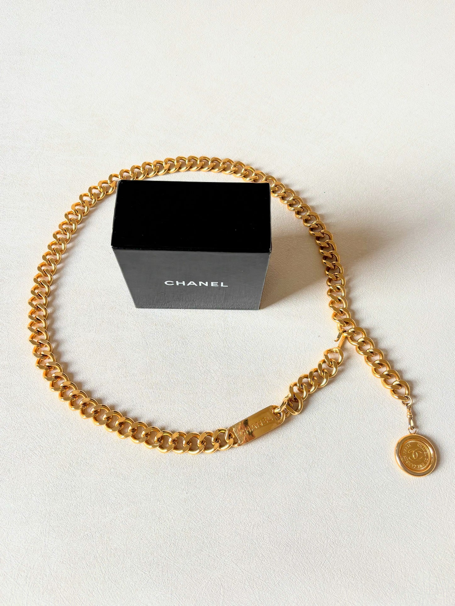 CHANEL Ceinture Chaine Maillon