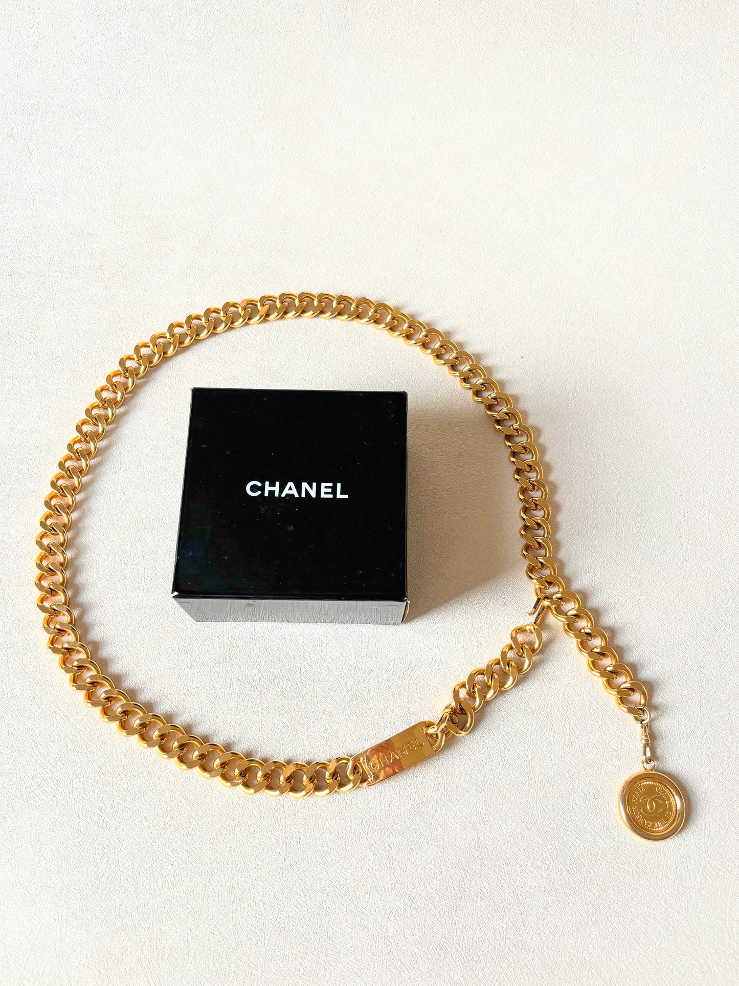 CHANEL Ceinture Chaine Maillon