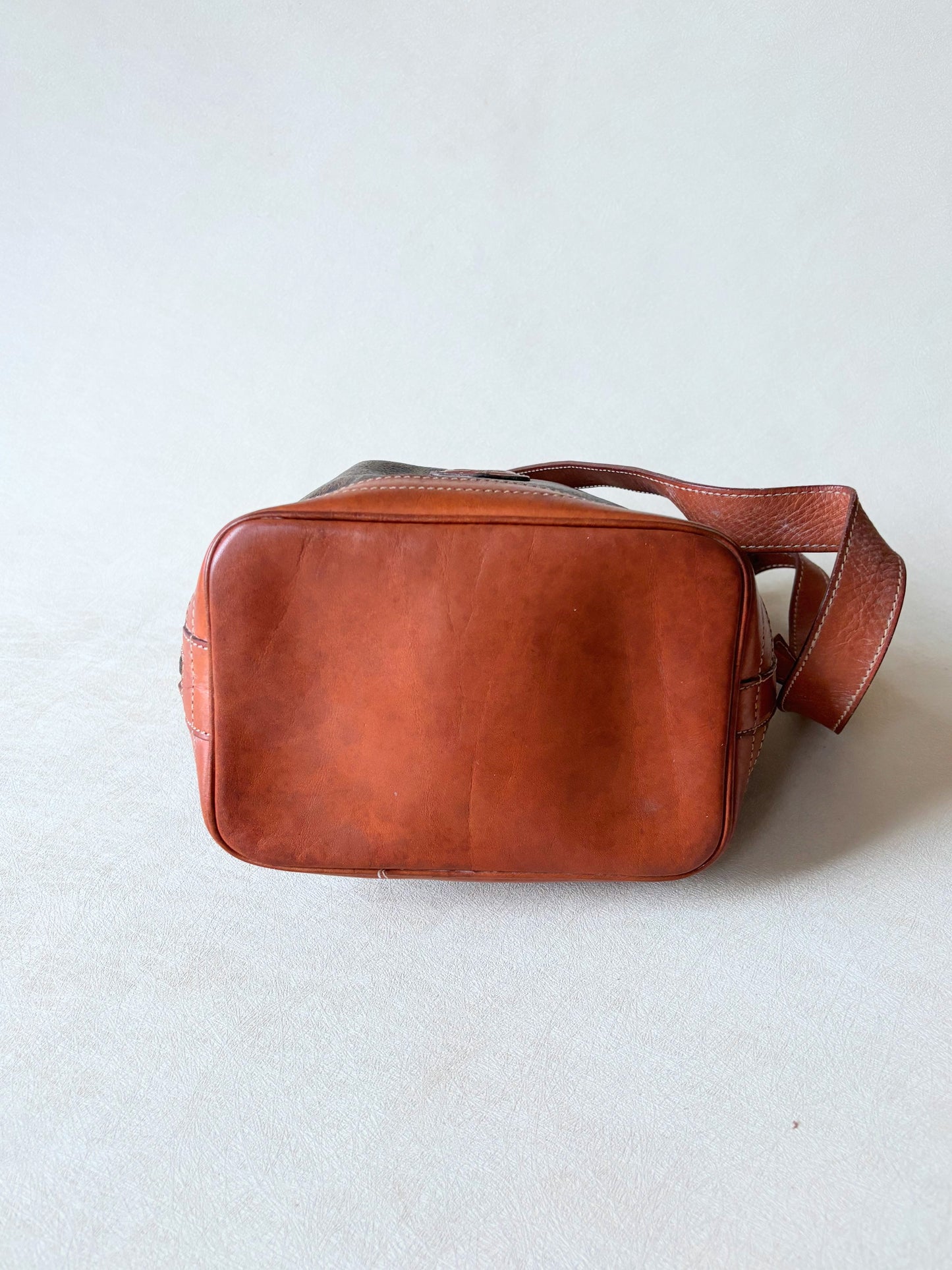 CÉLINE Sac Seau Triomphe