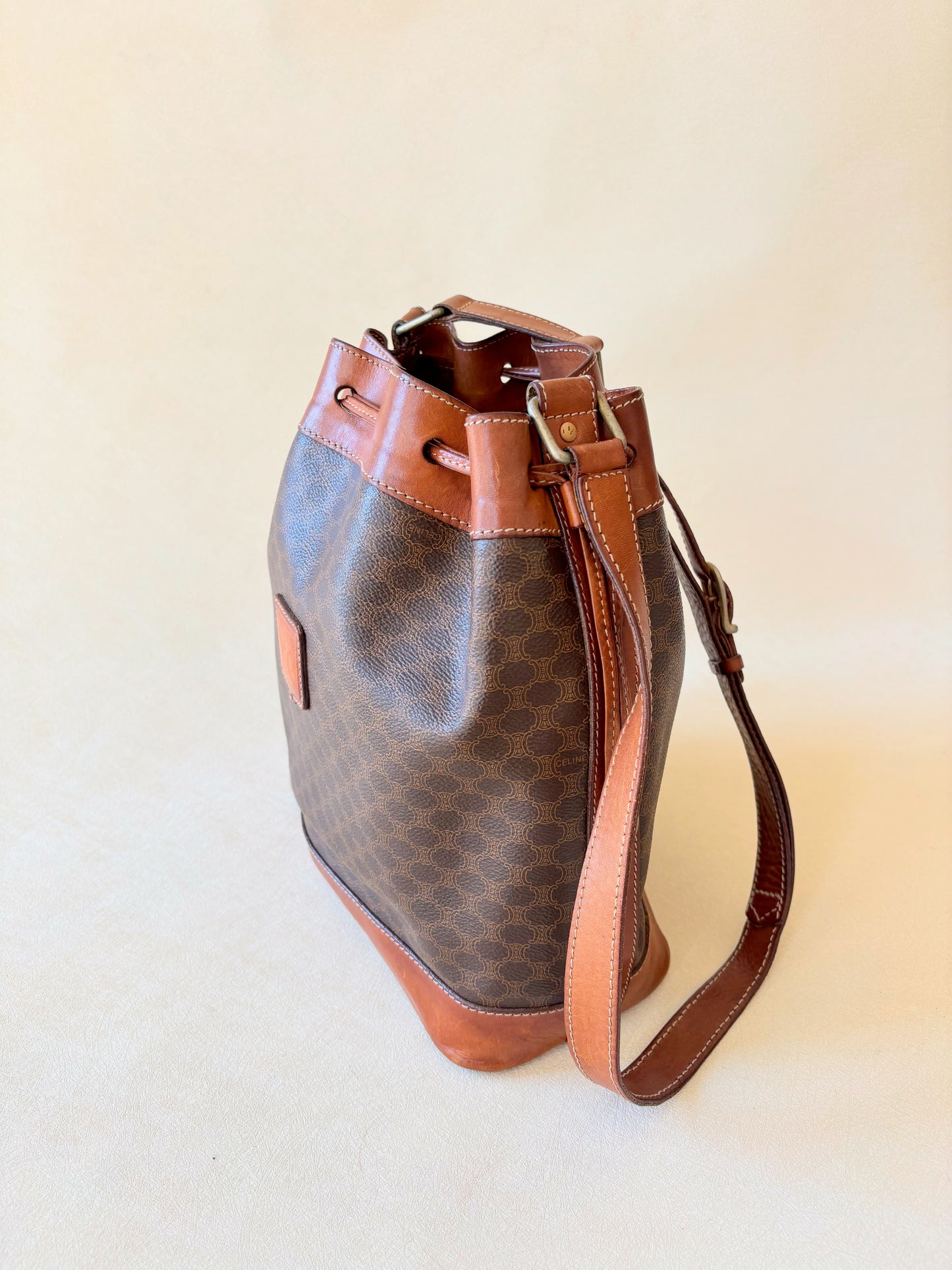 CÉLINE Sac Seau Triomphe