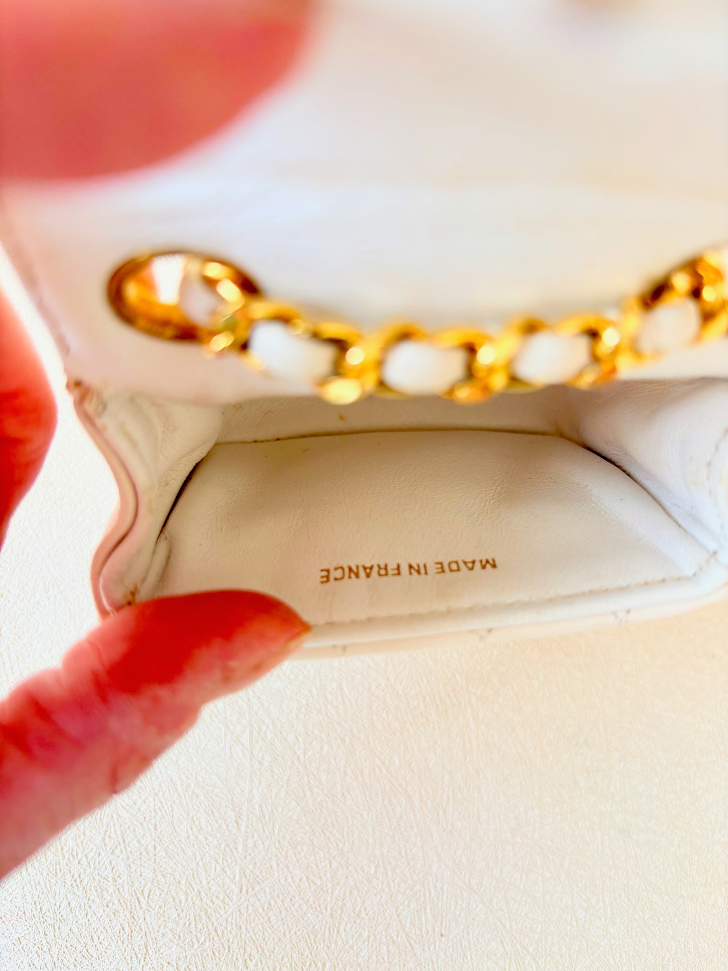CHANEL Mini-sac Timeless et ceinture