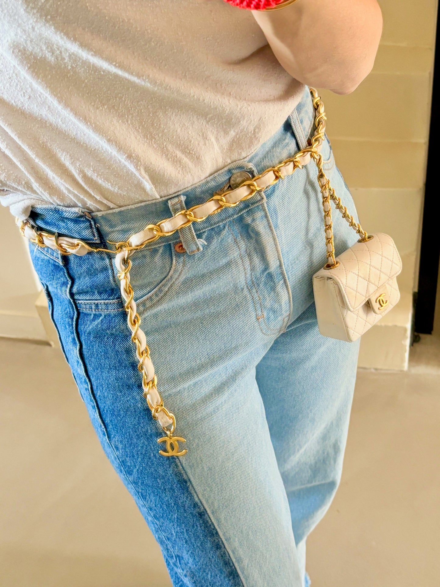 CHANEL Mini-sac Timeless et ceinture
