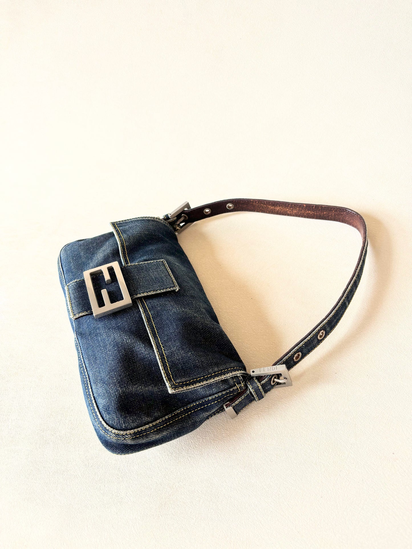 FENDI Sac Baguette Denim