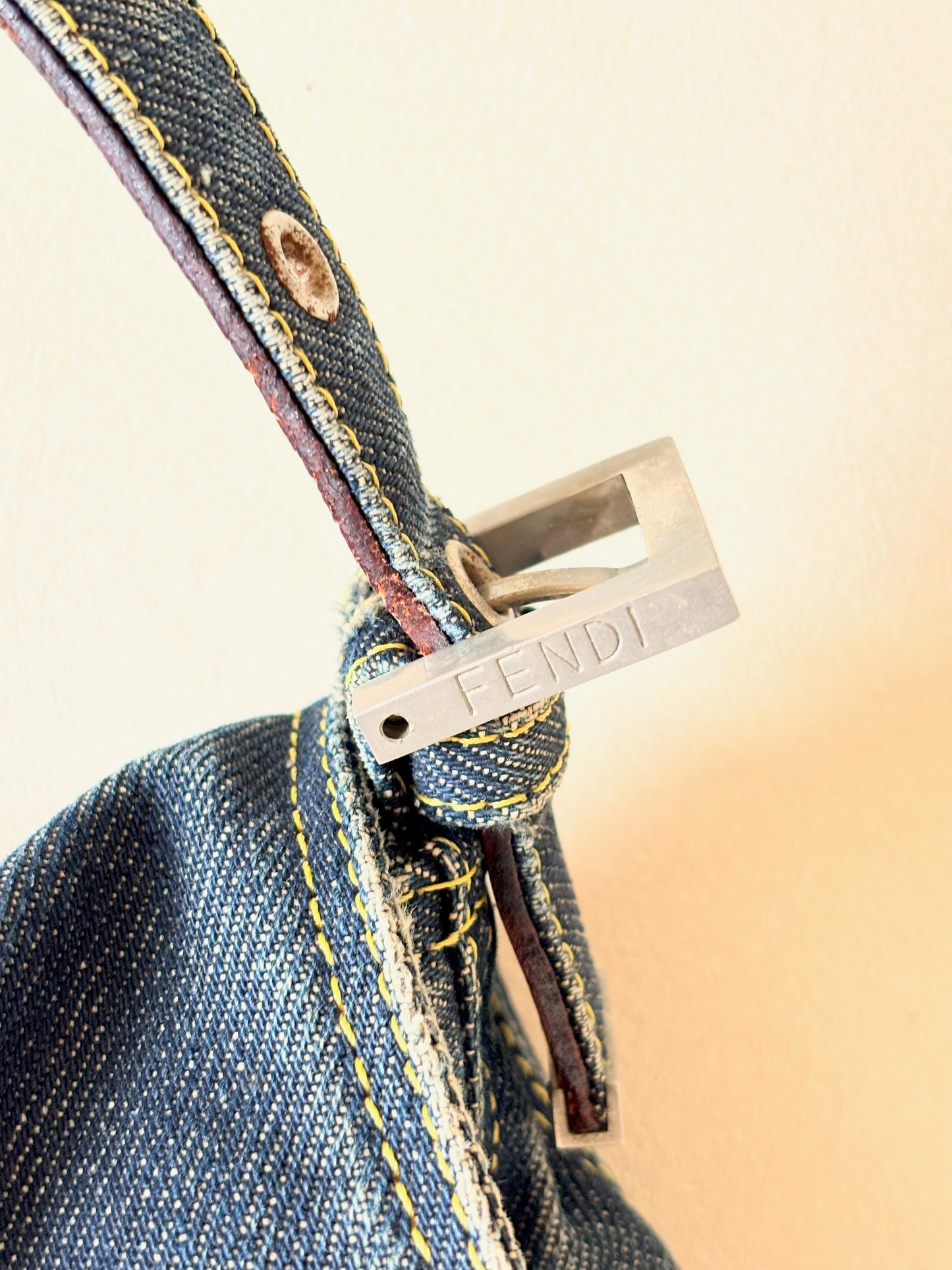FENDI Sac Baguette Denim