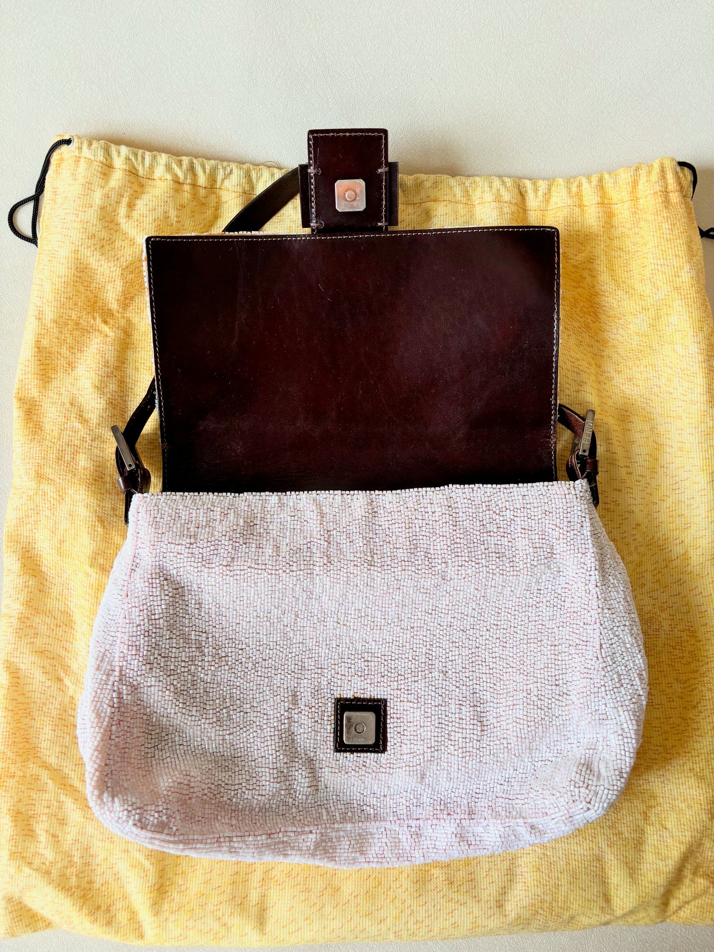 FENDI Sac Mamma Baguette Ricami