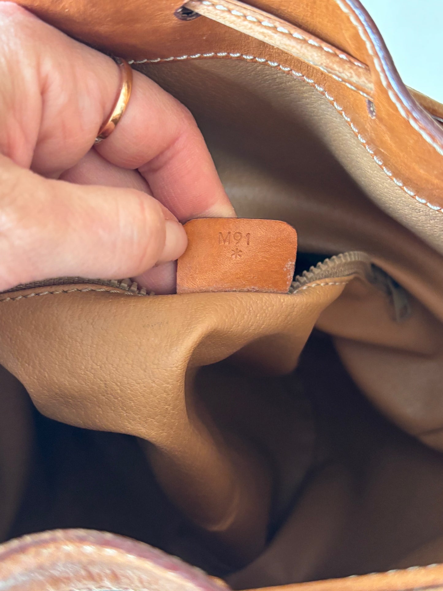 CÉLINE Sac Seau Triomphe