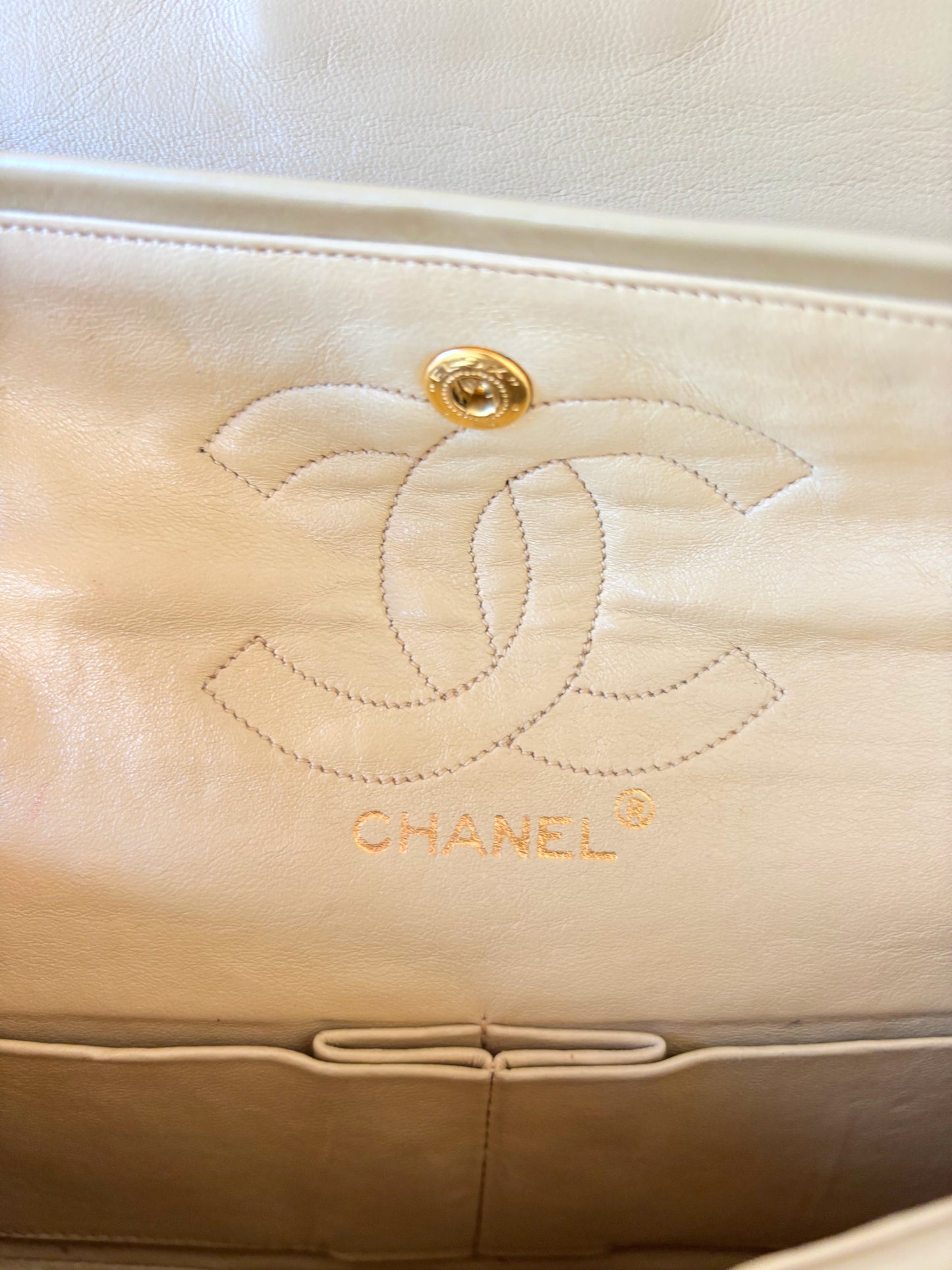 CHANEL Sac Timeless Classic 23