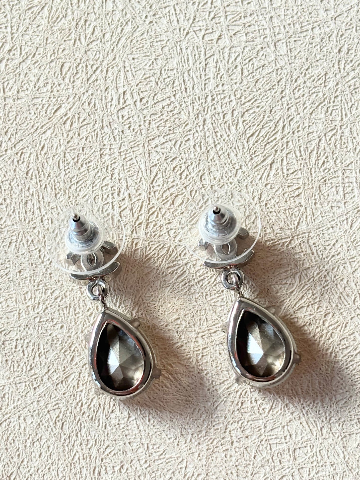 CHANEL Boucles d'oreilles