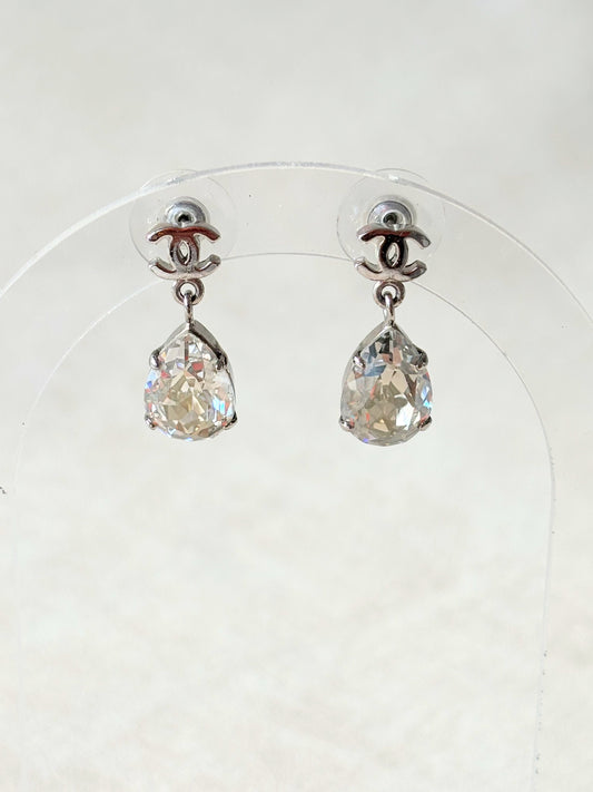CHANEL Boucles d'oreilles