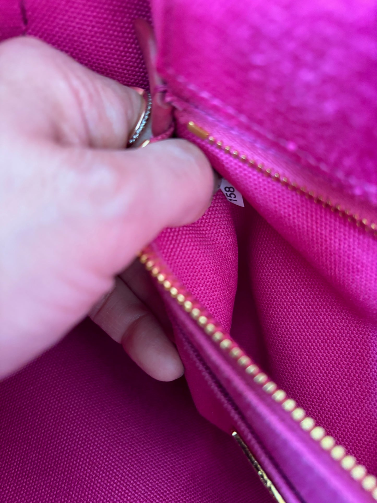 PRADA Sac Canapa