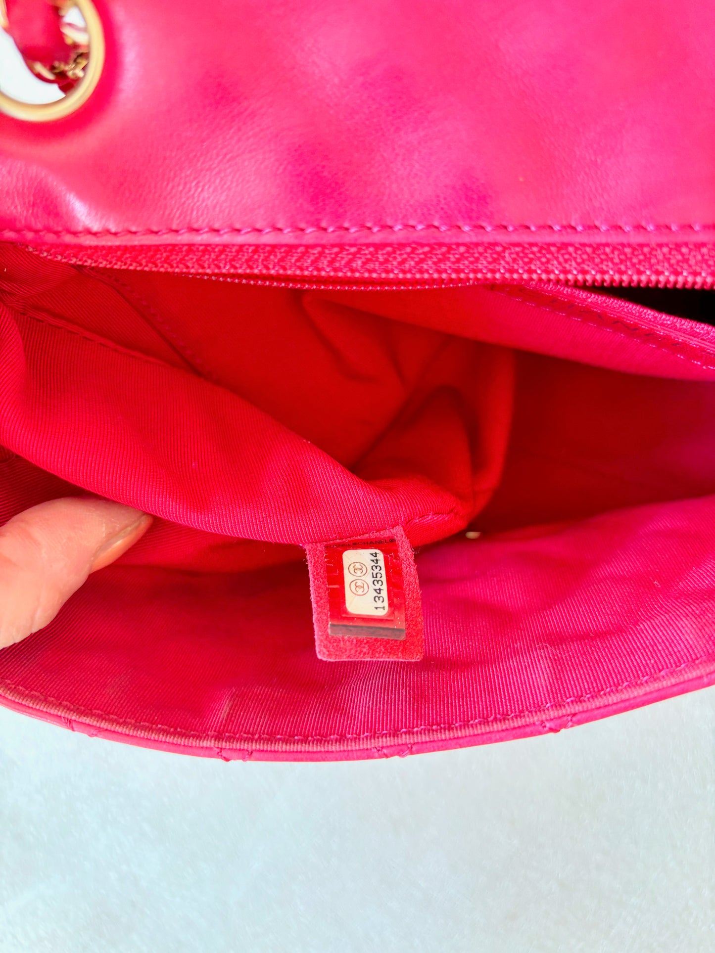 CHANEL Sac Timeless Classic Valentine