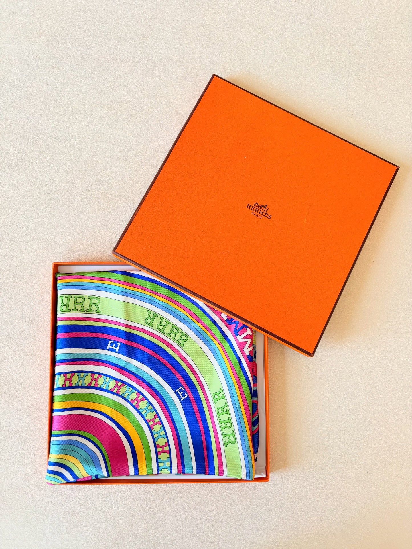 HERMÈS Carré Tohu Bohu