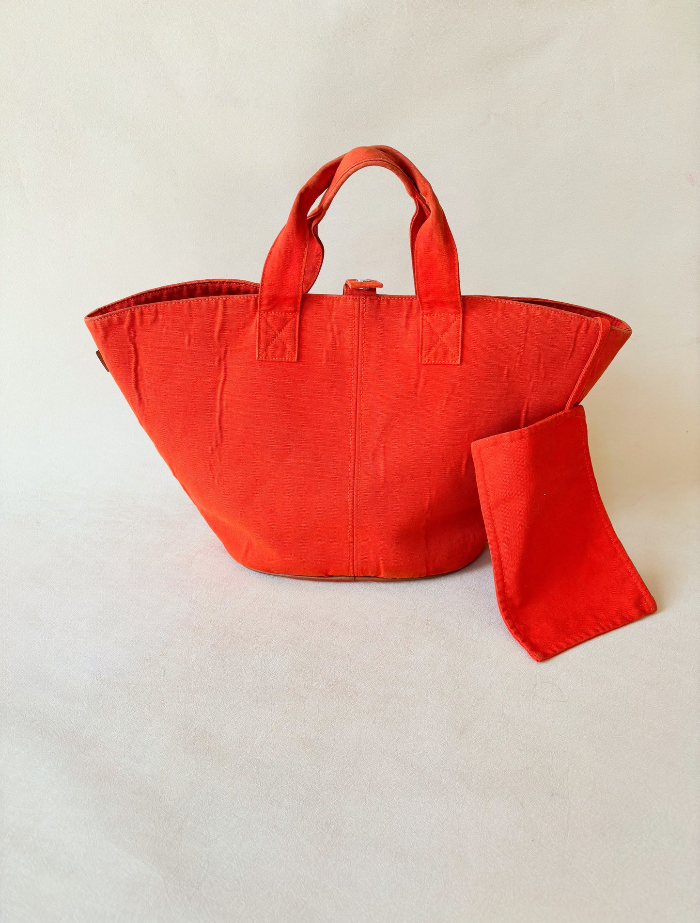 HERMÈS Panier de Plage