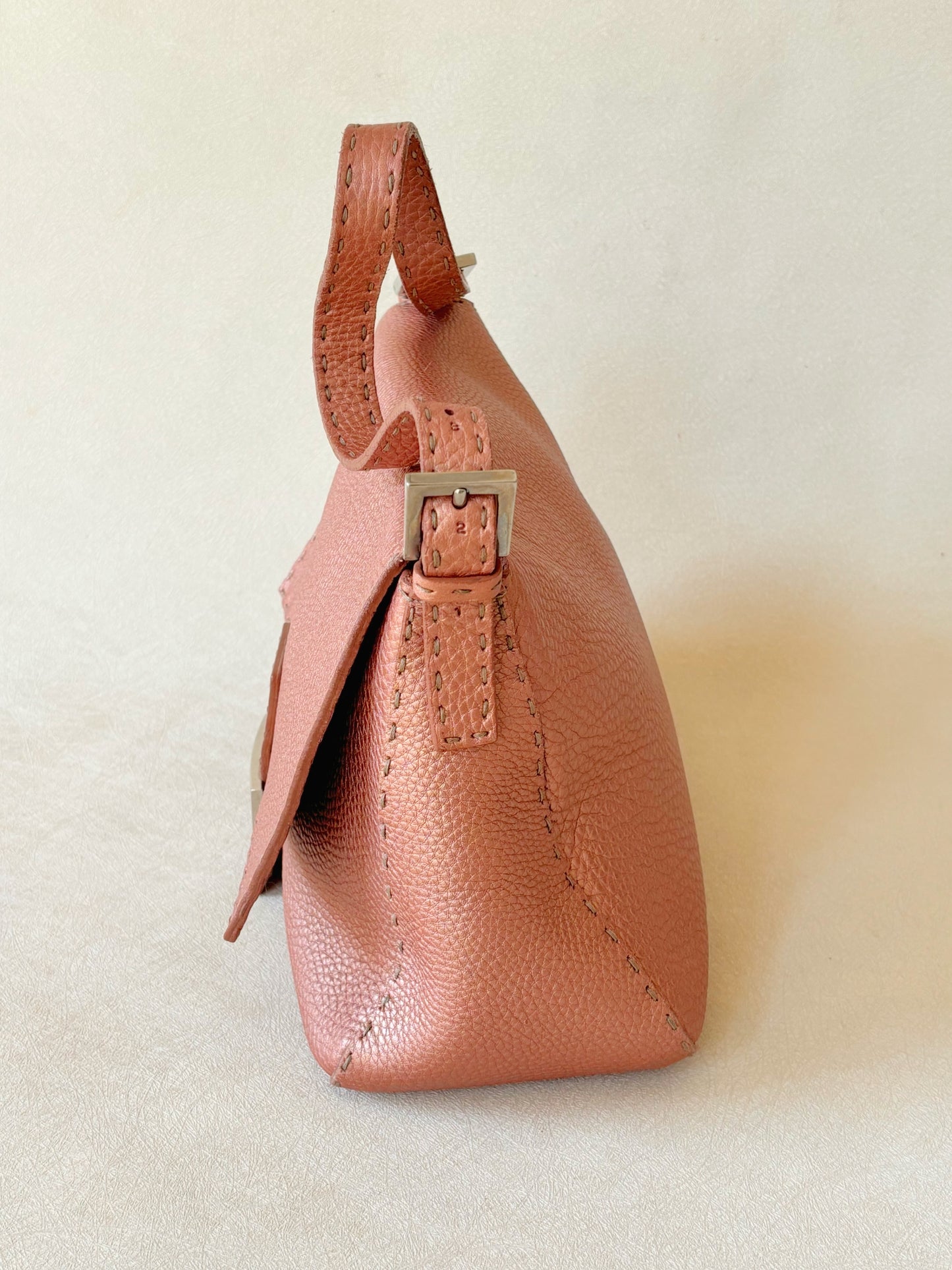 FENDI Sac Mamma Baguette