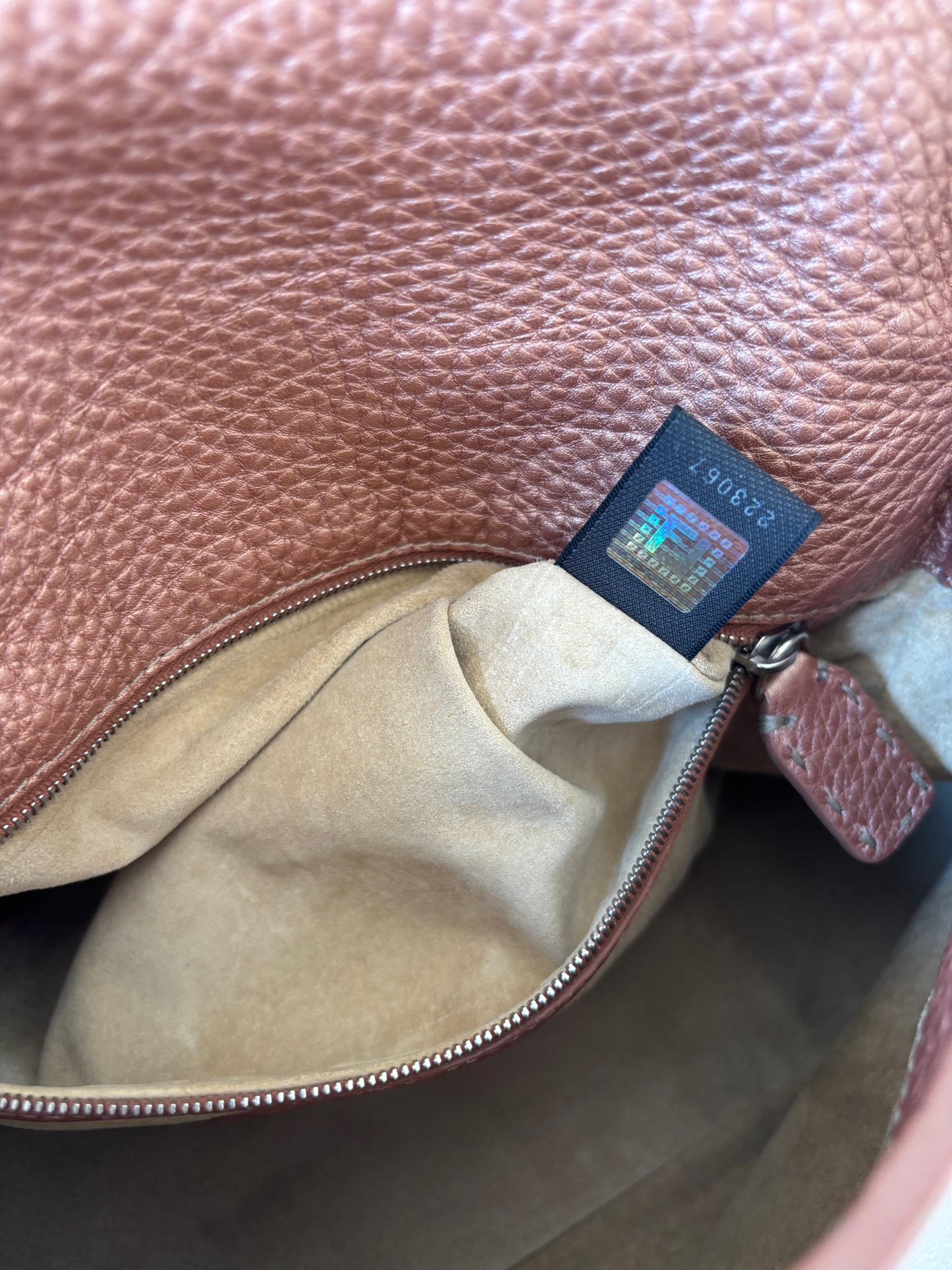 FENDI Sac Mamma Baguette