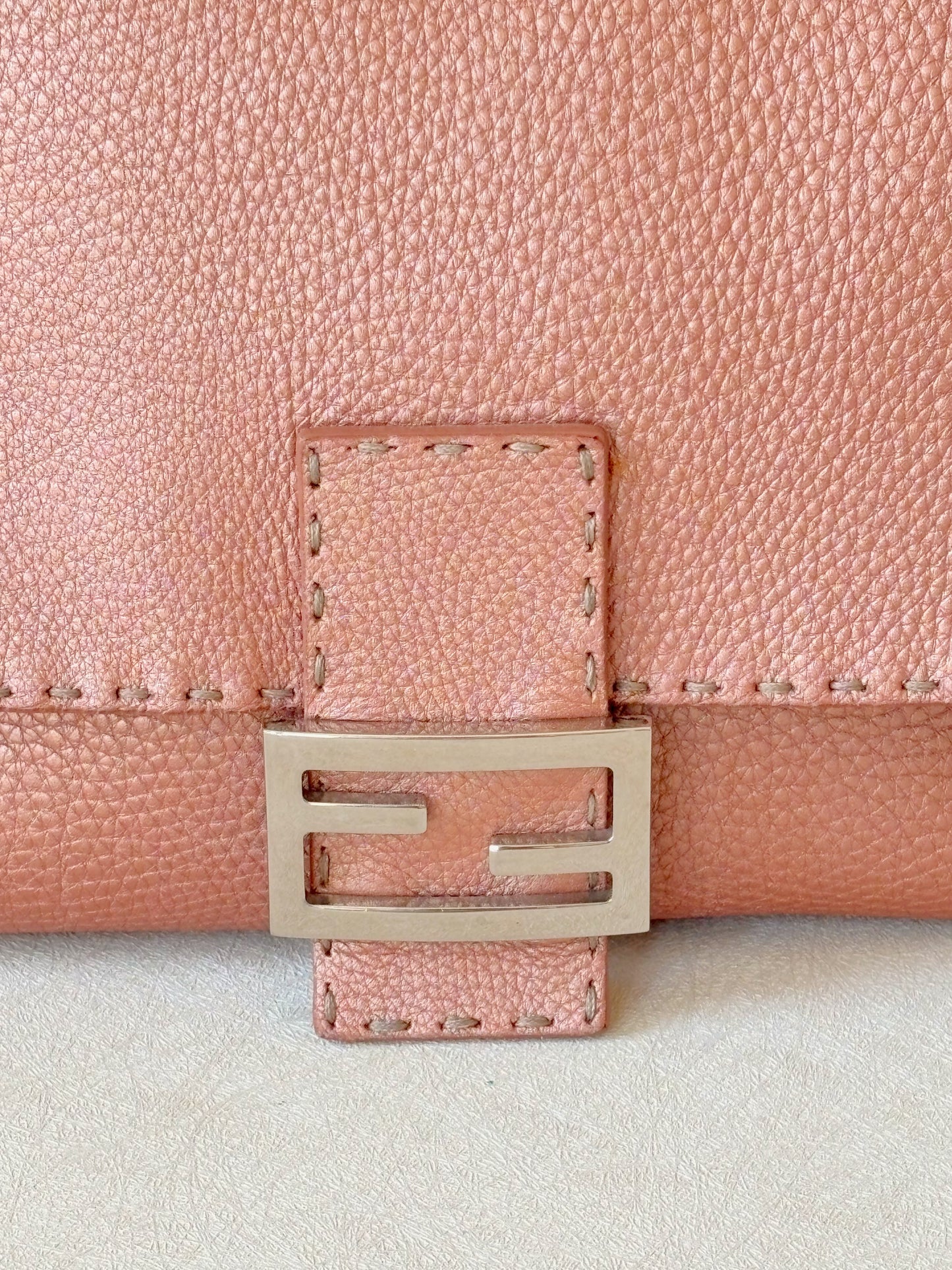 FENDI Sac Mamma Baguette