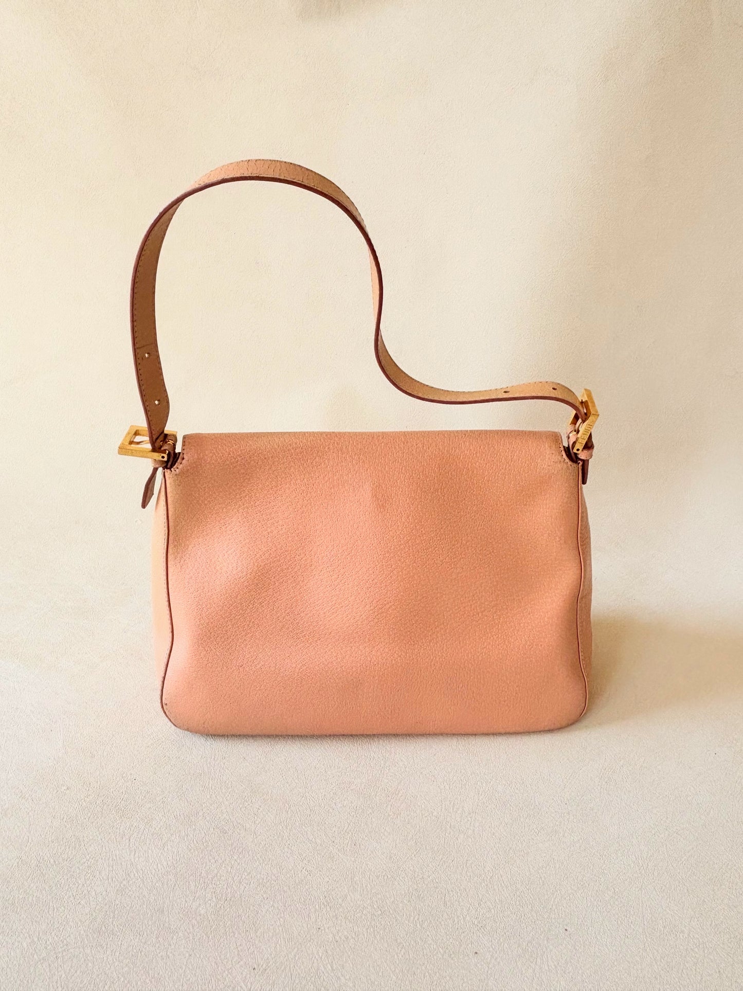 FENDI Sac Mamma Baguette