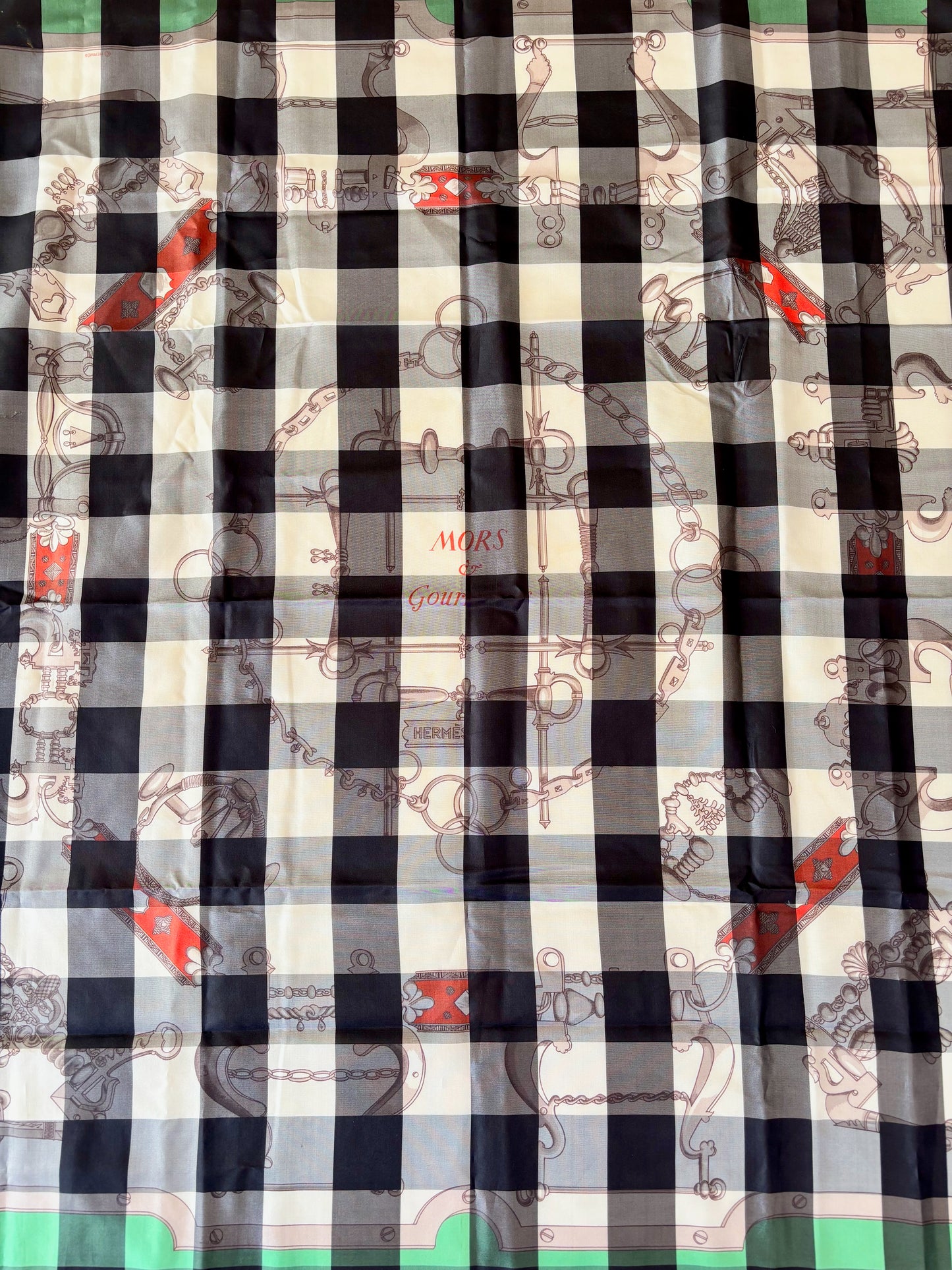 HERMÈS Carré Vichy