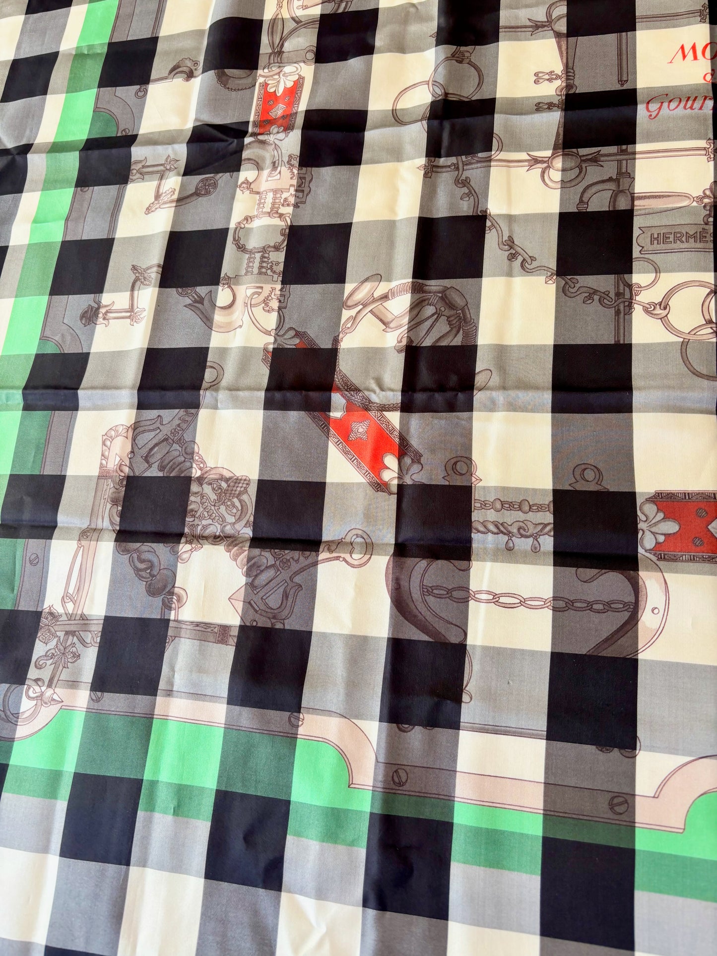 HERMÈS Carré Vichy