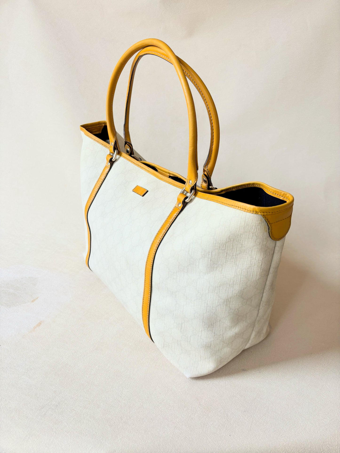 GUCCI Sac cabas monogramme