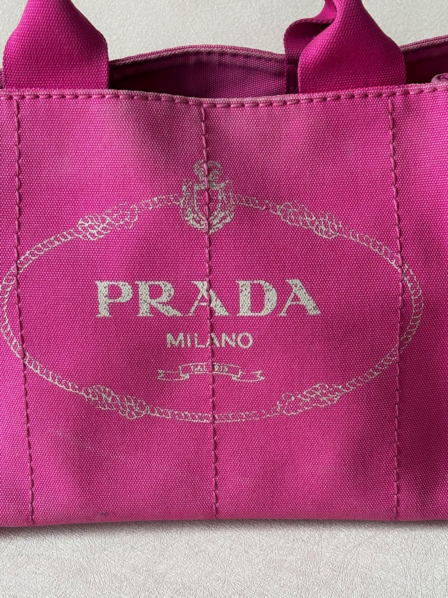 PRADA Sac Canapa