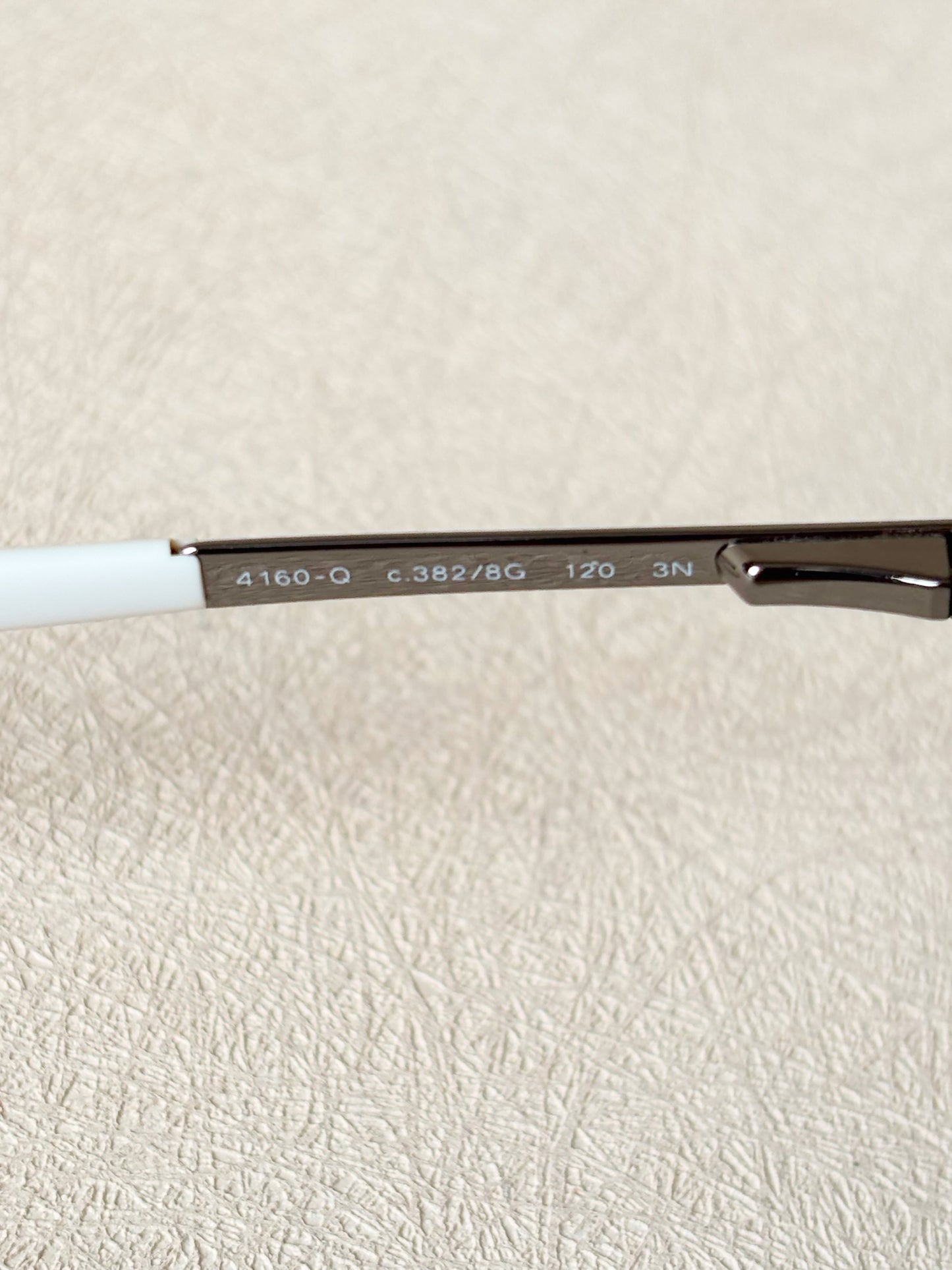 CHANEL Lunettes de soleil