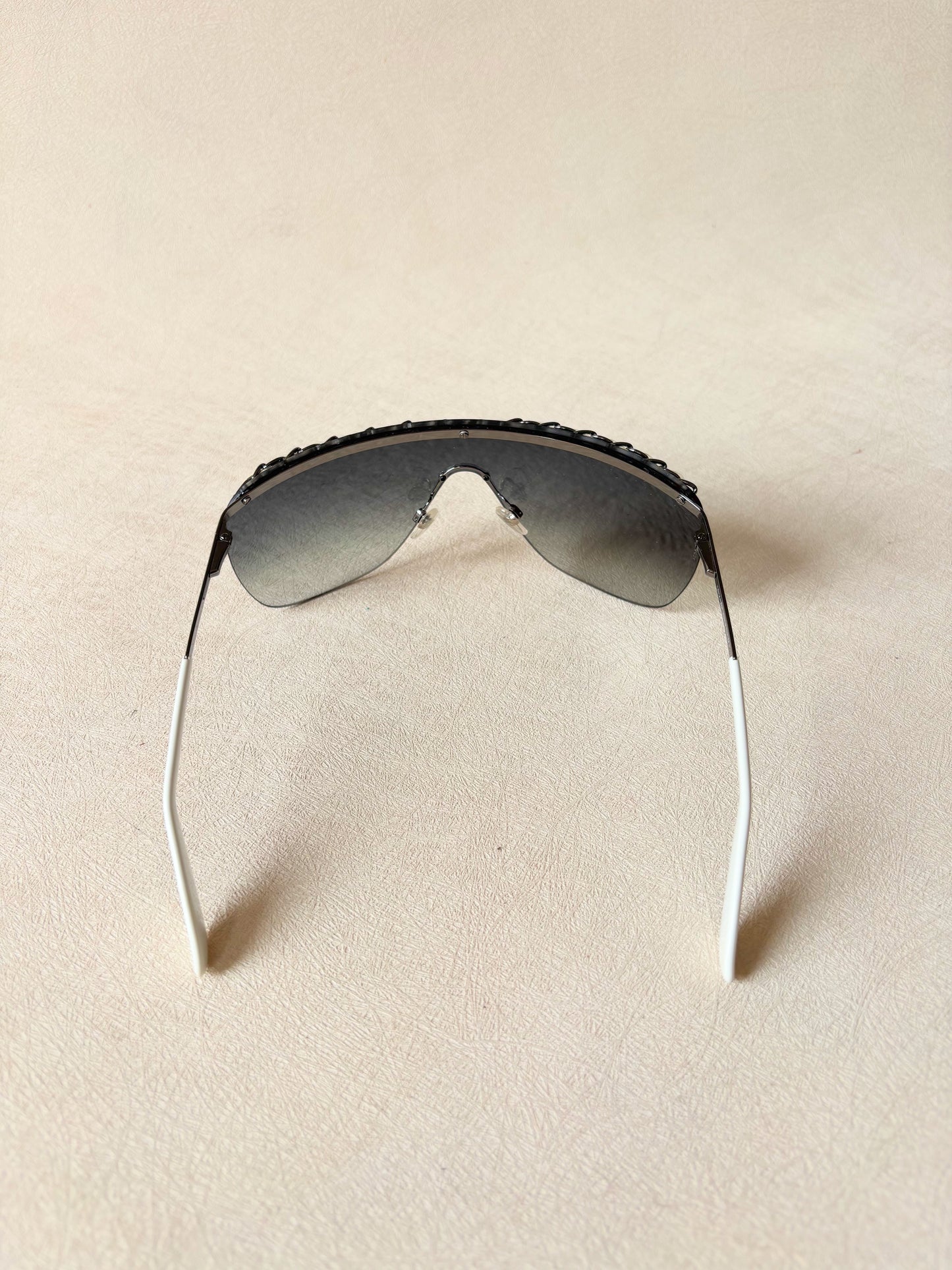 CHANEL Lunettes de soleil