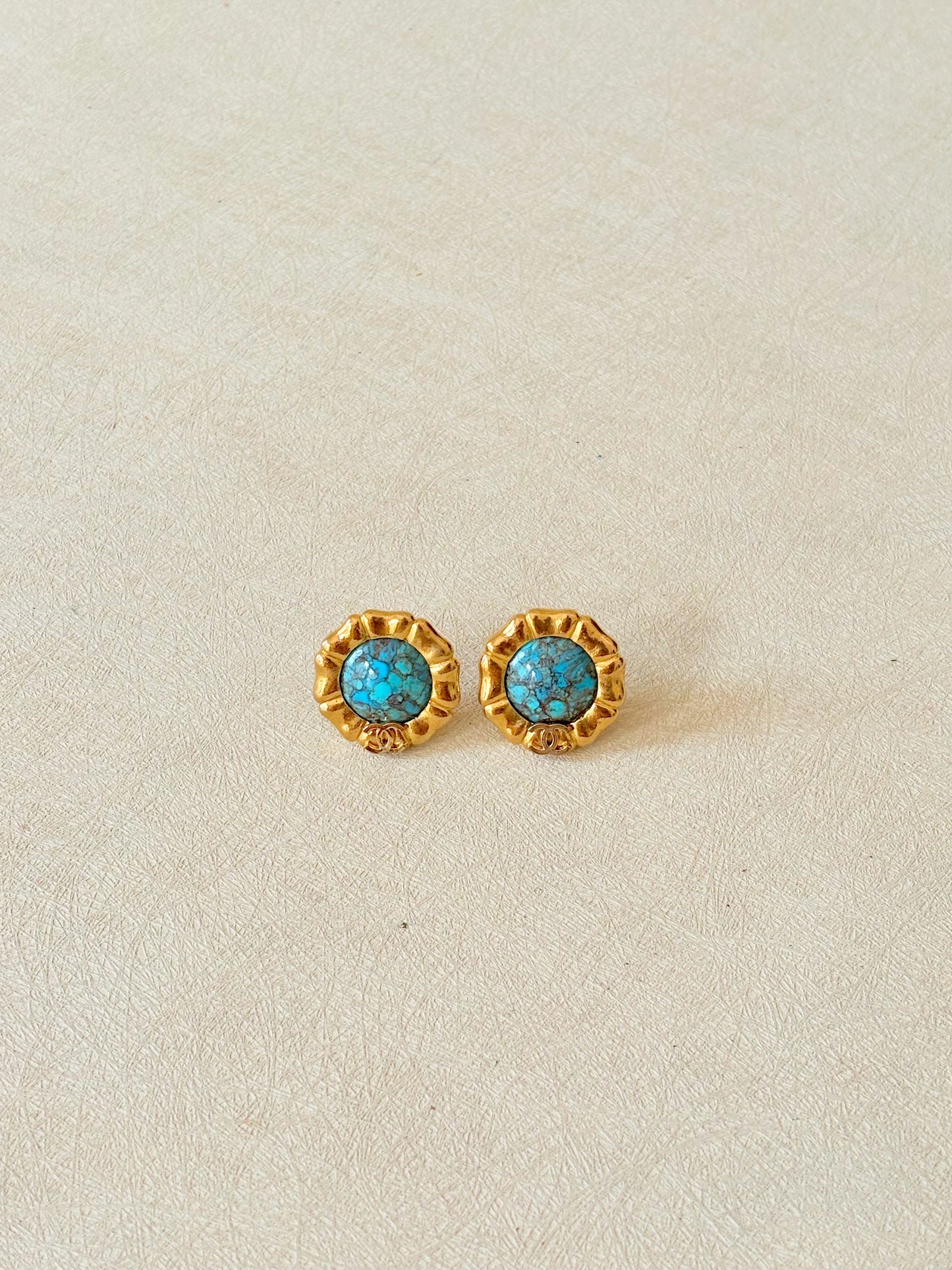 CHANEL Boucles d'oreilles