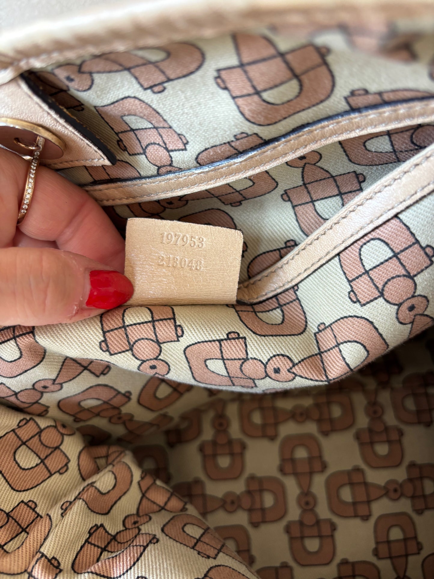 GUCCI Sac Cabas Guccissima