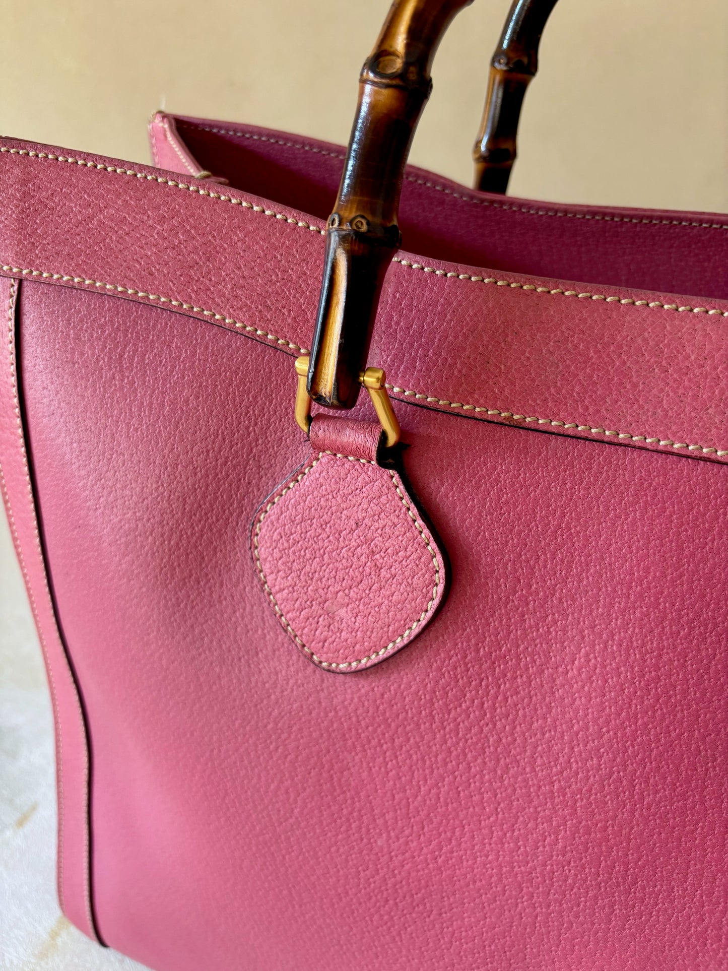 GUCCI Sac Maxi cabas Diana