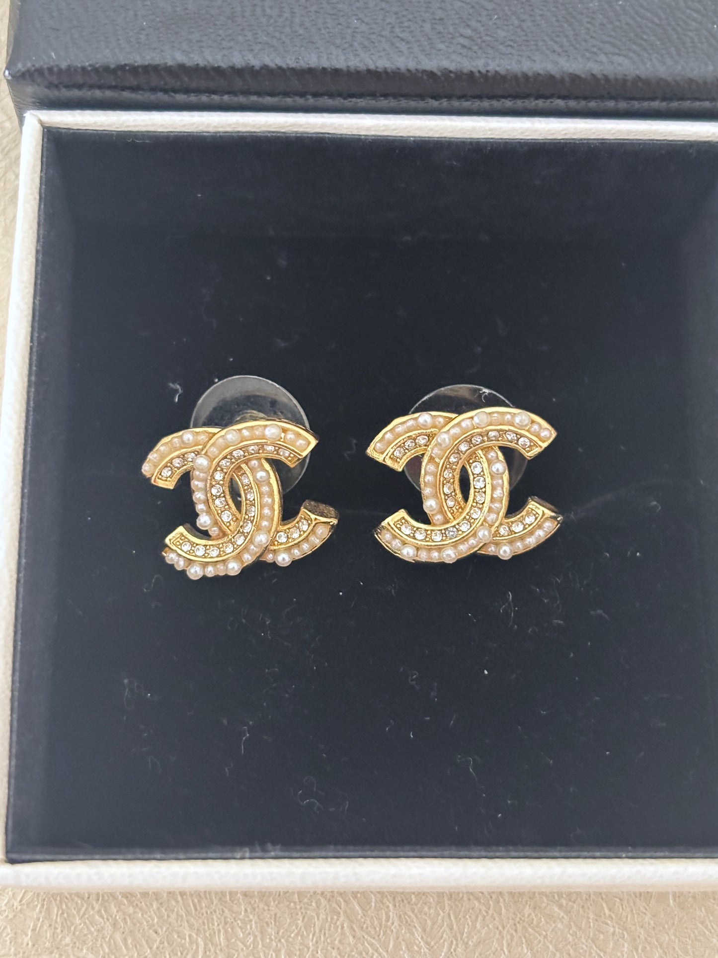 CHANEL Boucles d'oreille