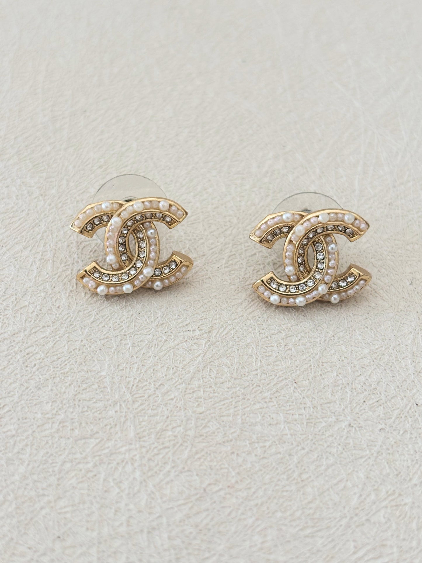 CHANEL Boucles d'oreille