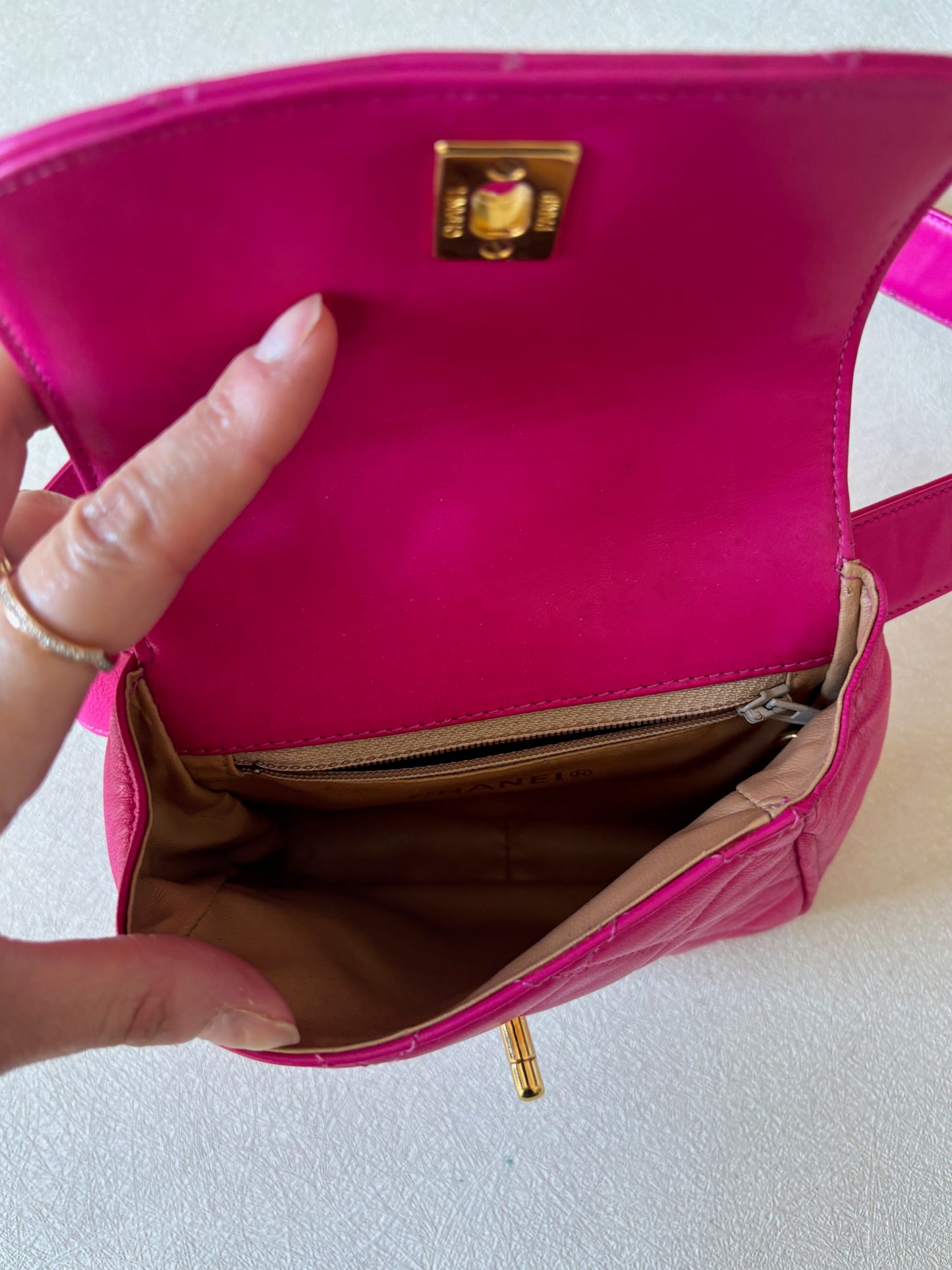 CHANEL Sac Ceinture
