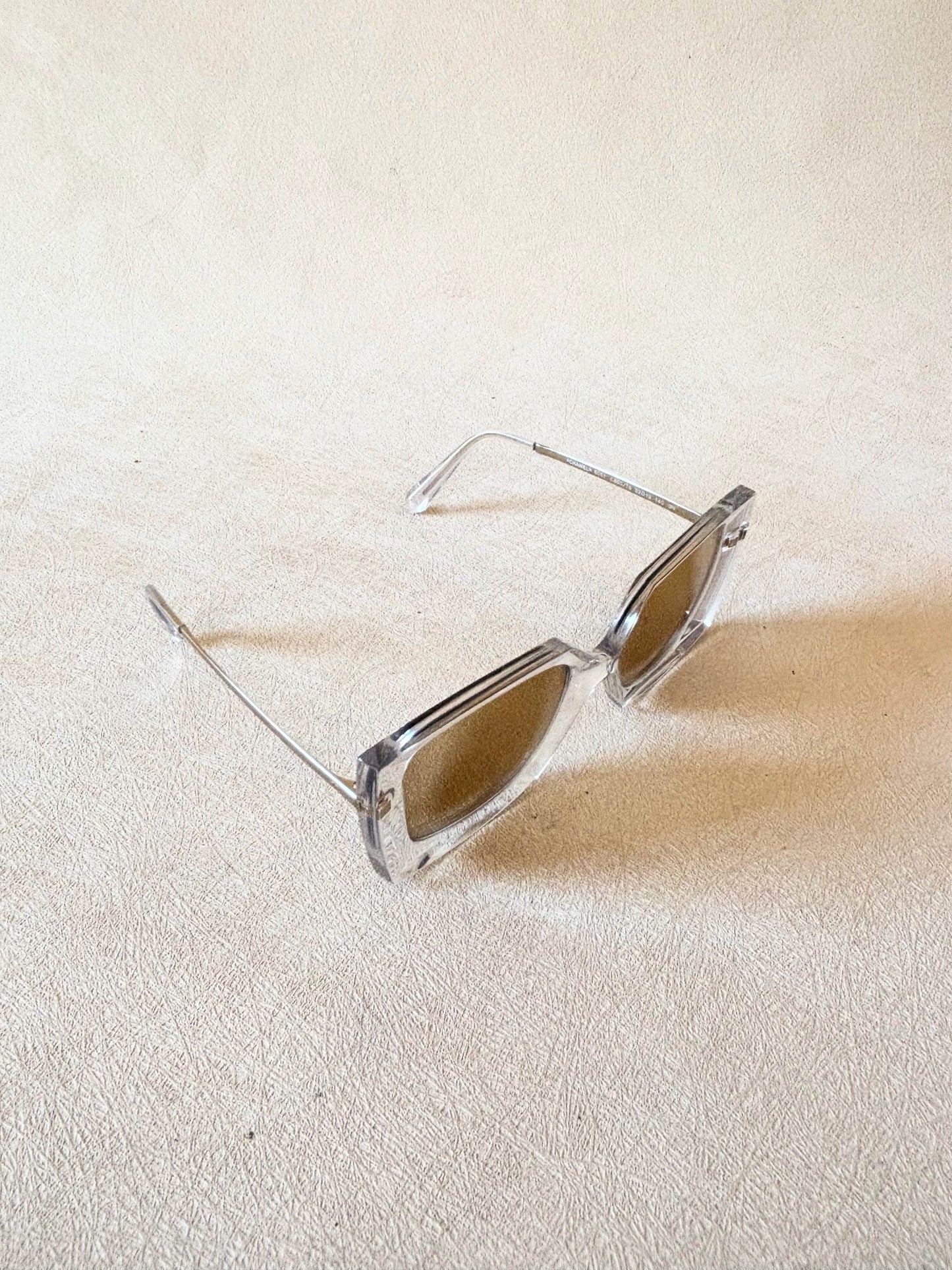 CHANEL Lunettes de soleil