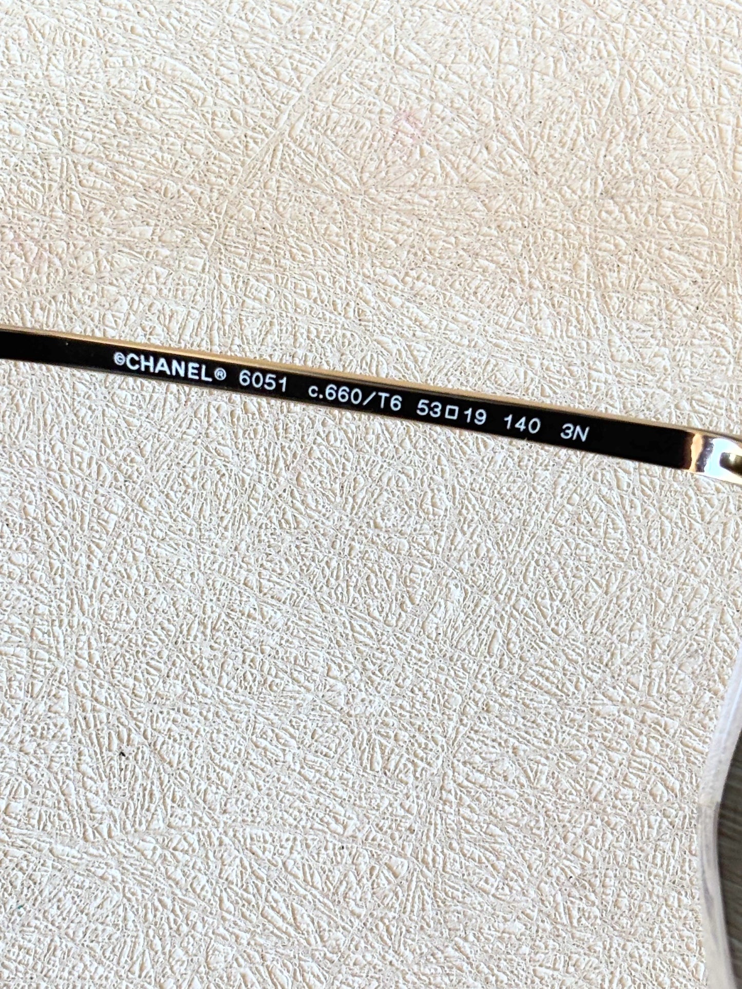 CHANEL Lunettes de soleil